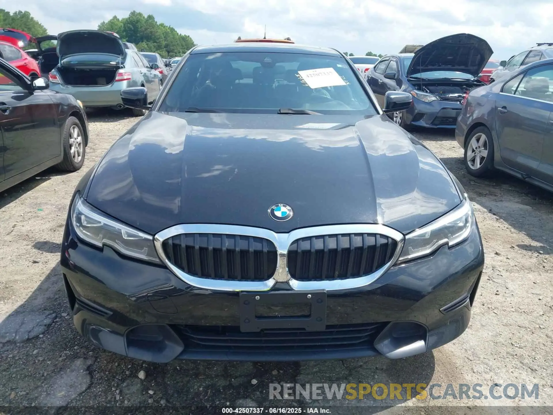 12 fotografías del automóvil dañado 3MW5R7J04L8B08616 BMW 330I 2020
