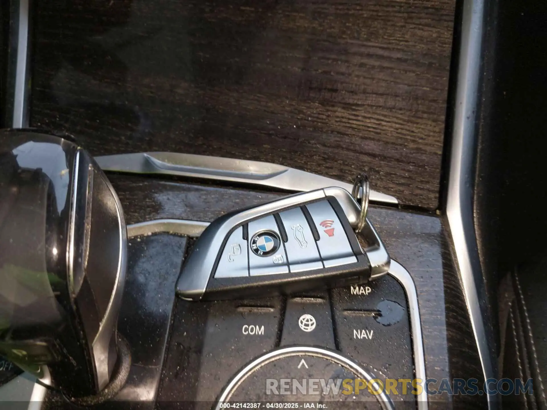 11 fotografías del automóvil dañado 3MW5R7J06L8B32626 BMW 330I 2020