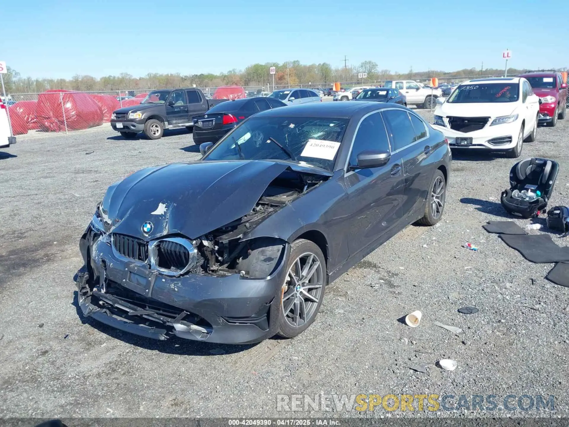 2 fotografías del automóvil dañado 3MW5R7J07L8B16676 BMW 330I 2020