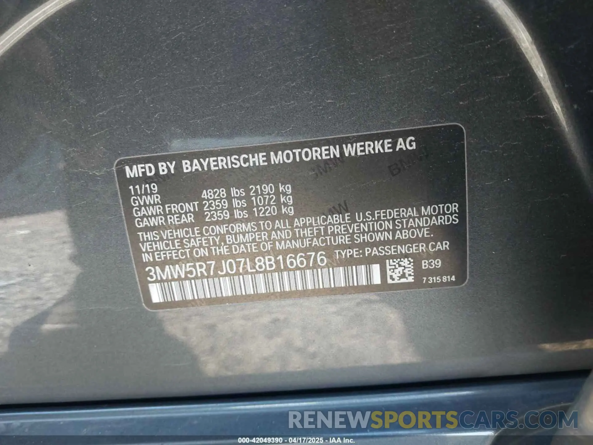 9 fotografías del automóvil dañado 3MW5R7J07L8B16676 BMW 330I 2020
