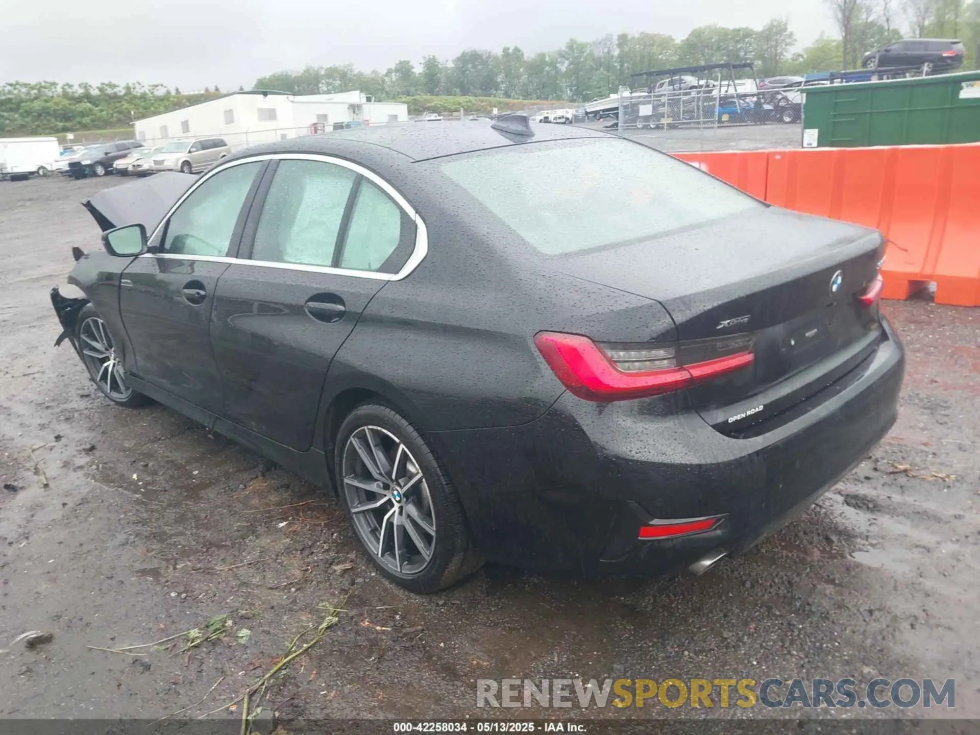 3 fotografías del automóvil dañado 3MW5R7J0XL8B06577 BMW 330I 2020