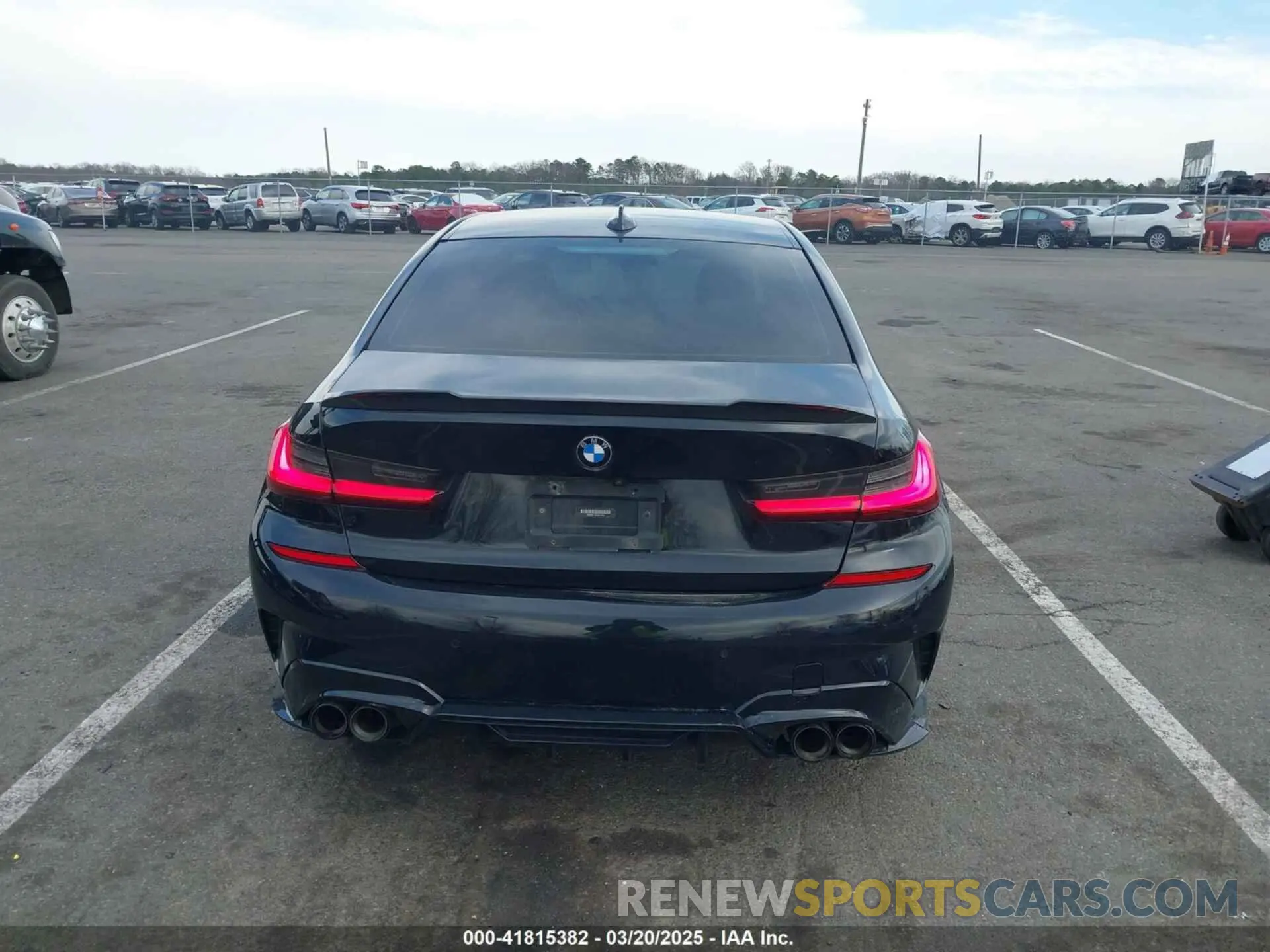 17 fotografías del automóvil dañado WBA5R1C01LFH36248 BMW 330I 2020