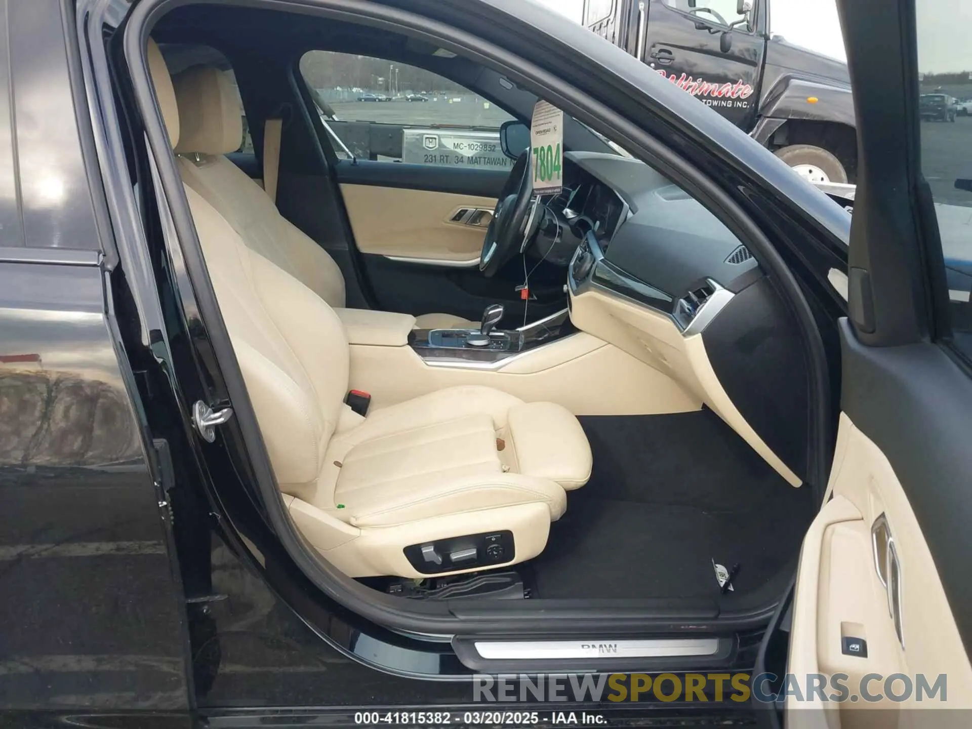 5 fotografías del automóvil dañado WBA5R1C01LFH36248 BMW 330I 2020
