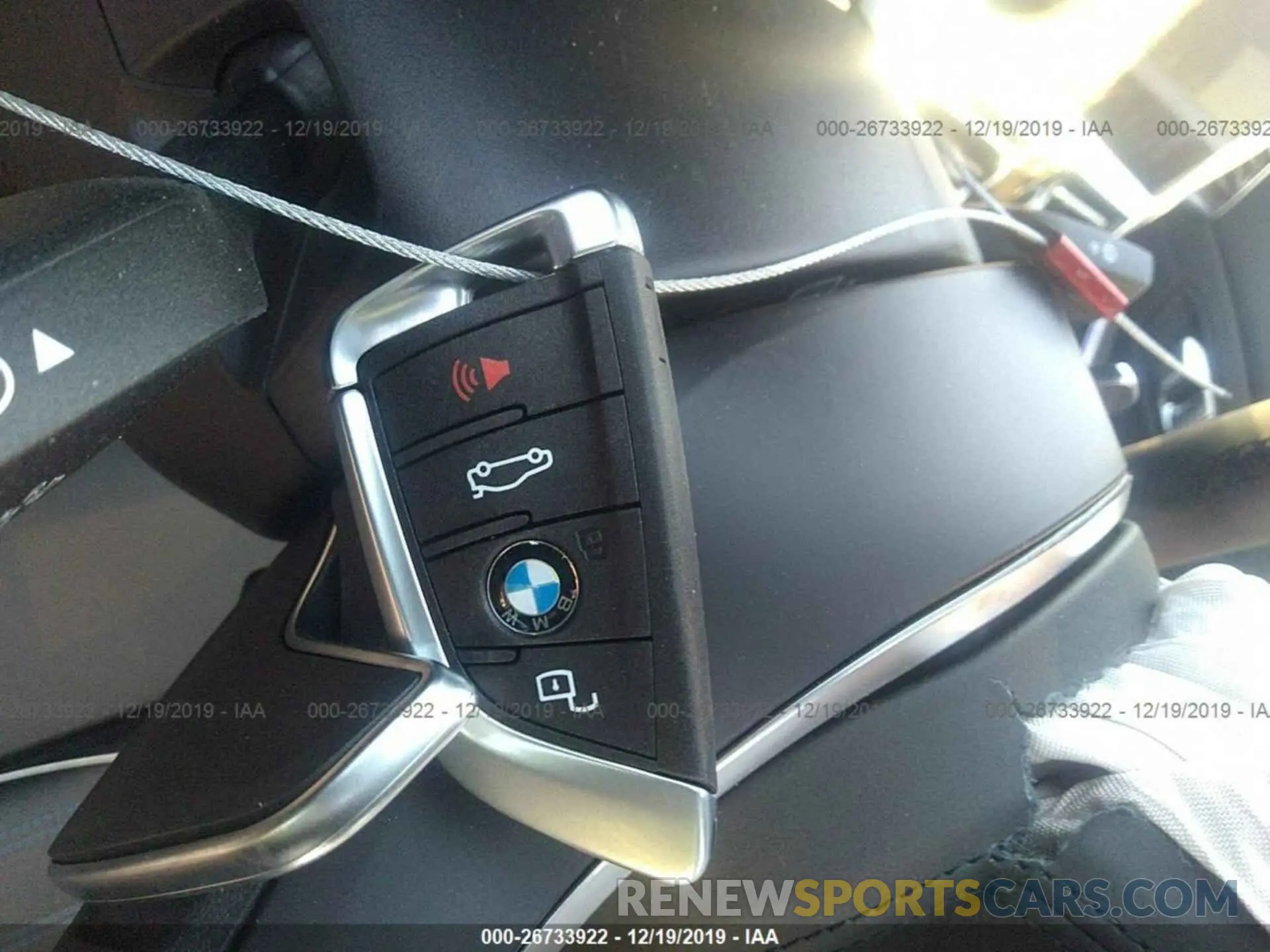11 fotografías del automóvil dañado WBA5R1C01LFH45984 BMW 330I 2020