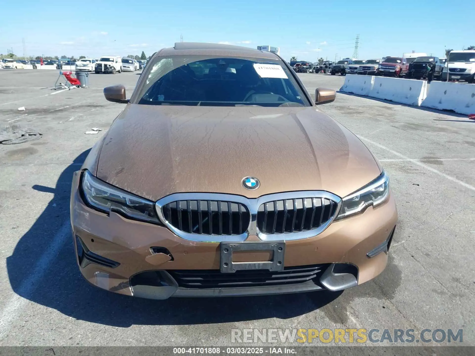 12 fotografías del automóvil dañado WBA5R1C06LFH52851 BMW 330I 2020