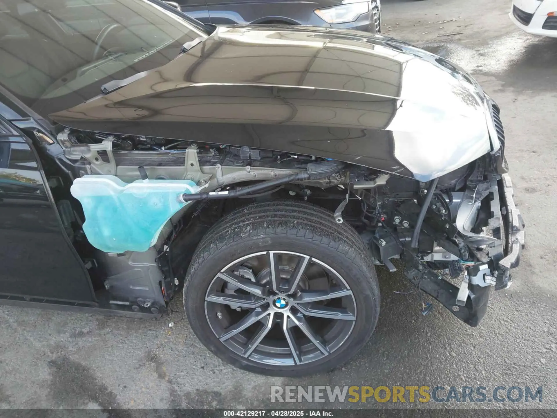 6 fotografías del automóvil dañado WBA5R1C07LFH37243 BMW 330I 2020