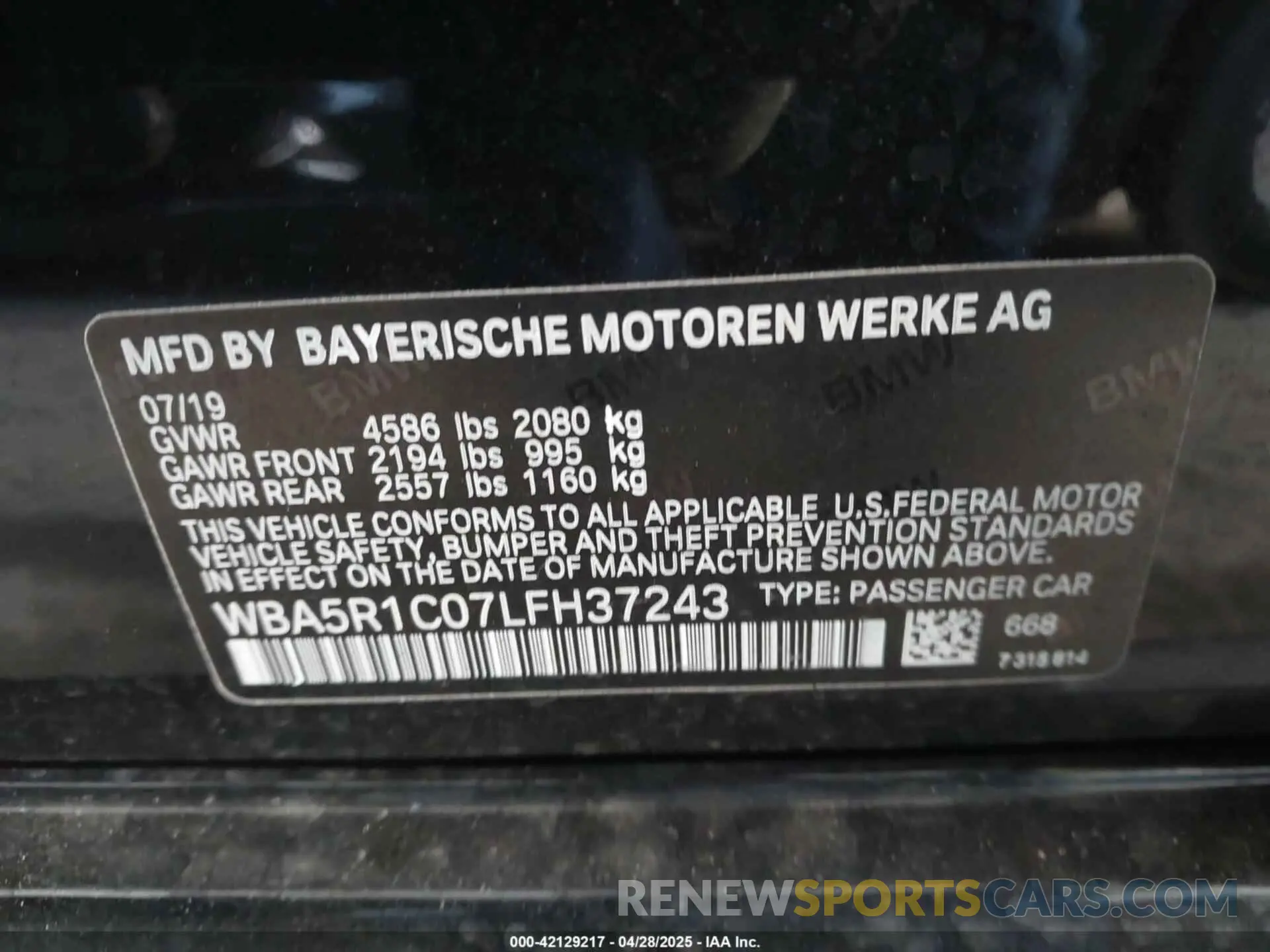 9 fotografías del automóvil dañado WBA5R1C07LFH37243 BMW 330I 2020