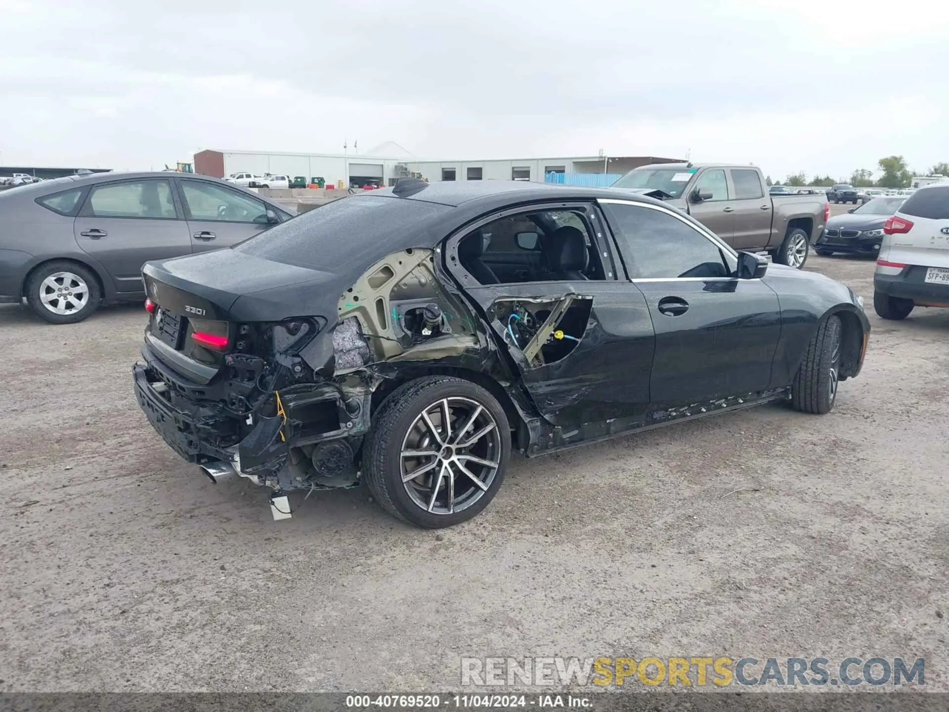 6 fotografías del automóvil dañado WBA5R7C02LFH39694 BMW 330I 2020
