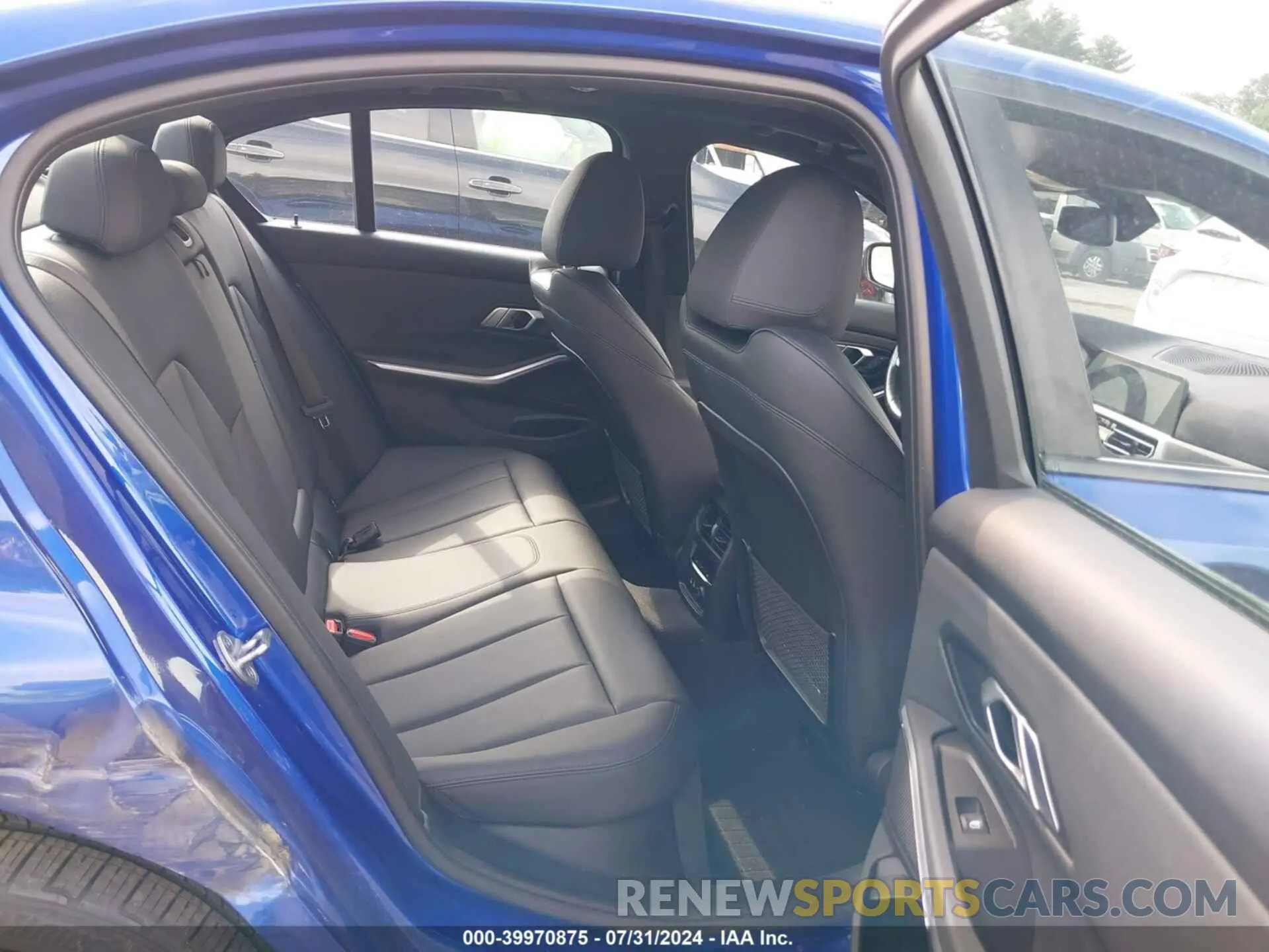8 fotografías del automóvil dañado WBA5R7C02LFH91603 BMW 330I 2020