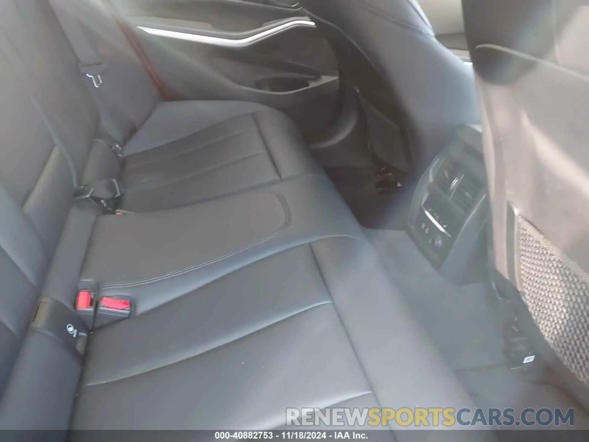8 fotografías del automóvil dañado WBA5R7C07LFH57219 BMW 330I 2020