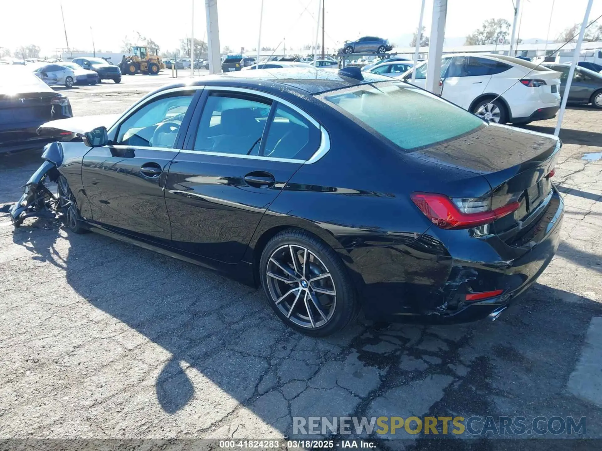 3 fotografías del automóvil dañado 3MW5R1J00M8B85692 BMW 330I 2021