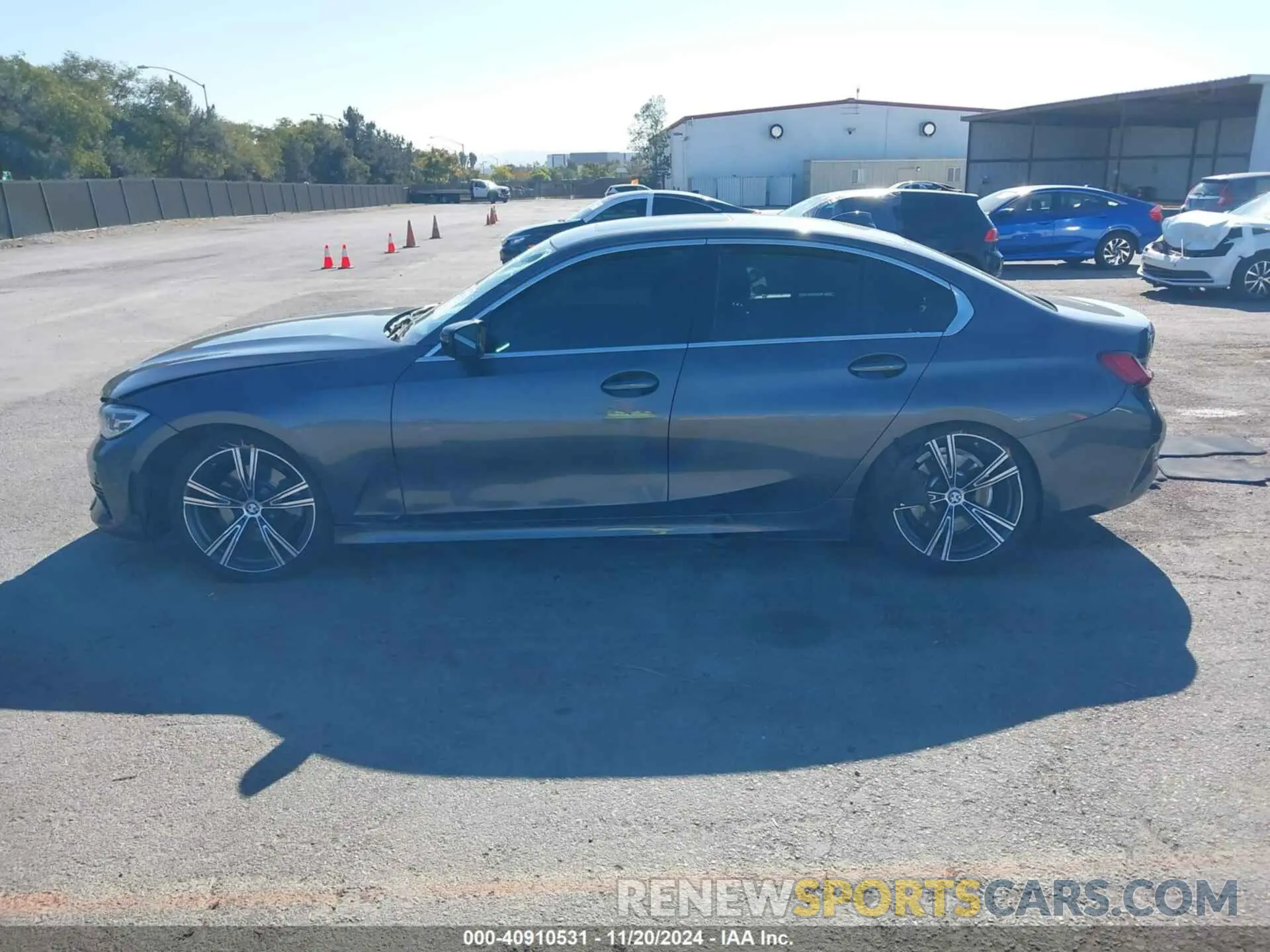 14 fotografías del automóvil dañado 3MW5R1J02M8B88996 BMW 330I 2021