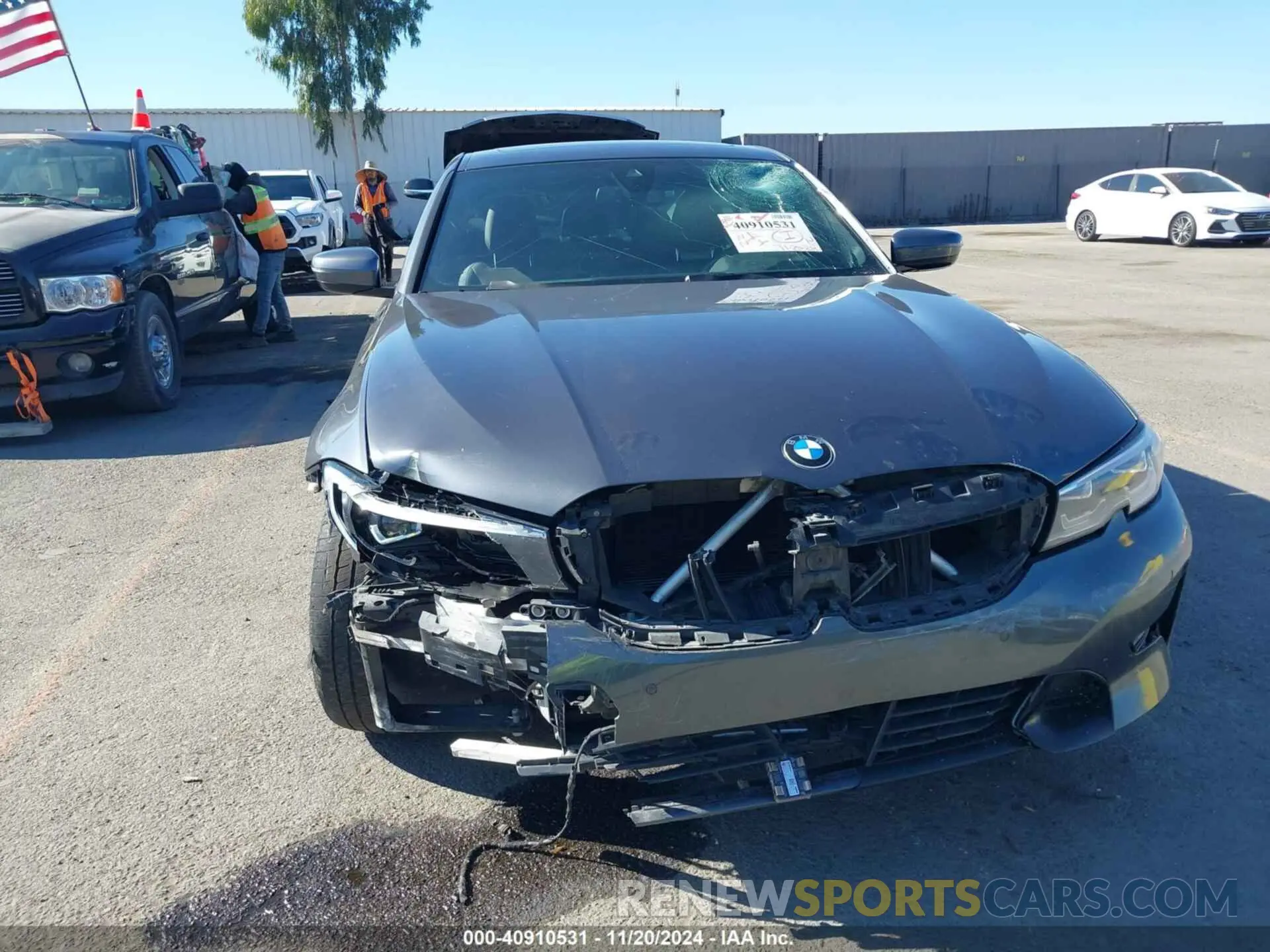 6 fotografías del automóvil dañado 3MW5R1J02M8B88996 BMW 330I 2021