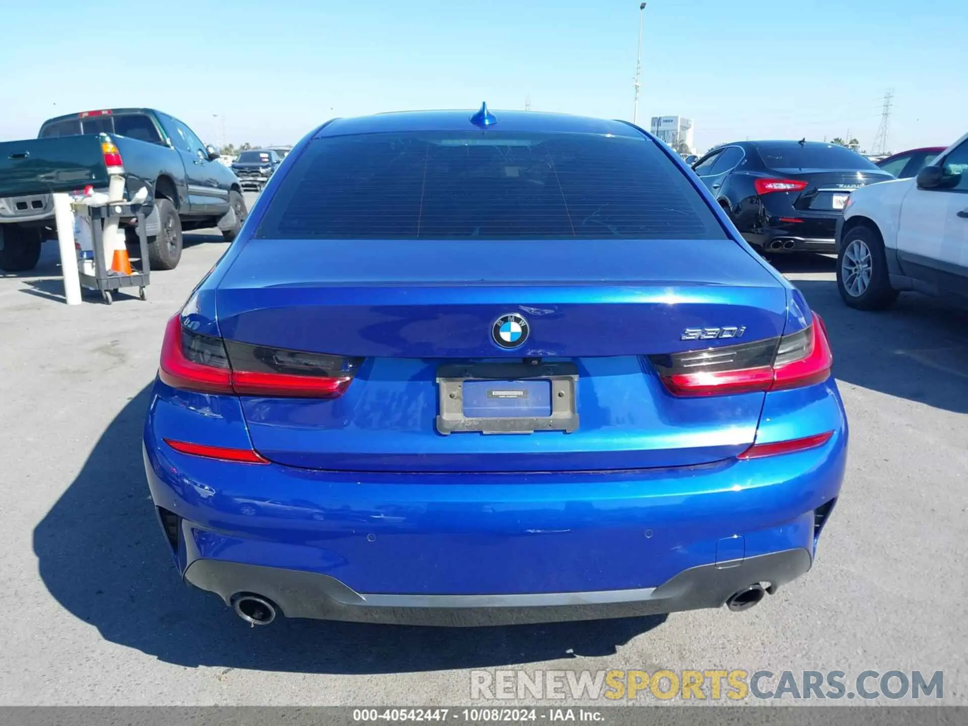 16 fotografías del automóvil dañado 3MW5R1J02M8B95981 BMW 330I 2021