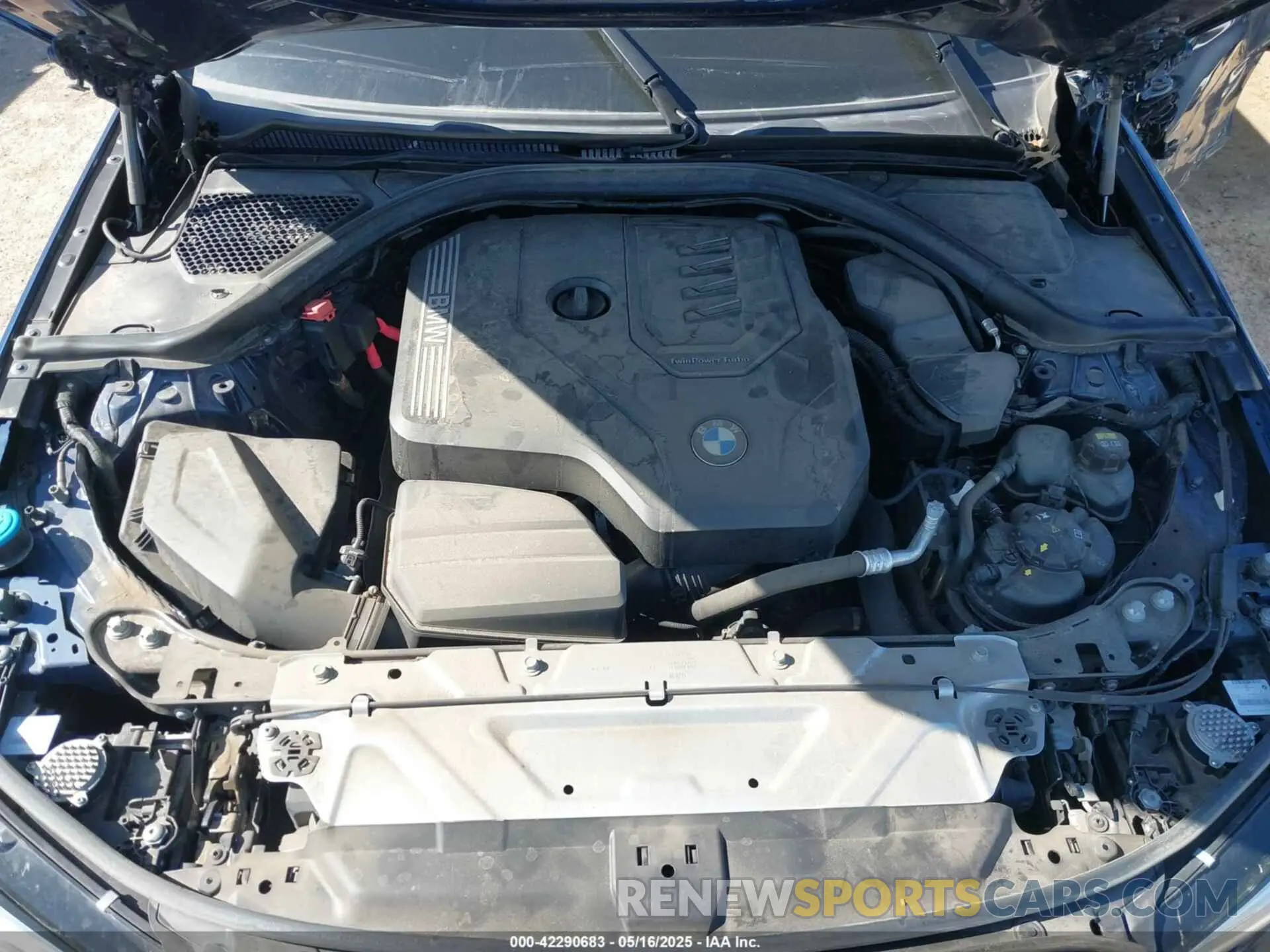 10 fotografías del automóvil dañado 3MW5R1J03M8B71429 BMW 330I 2021
