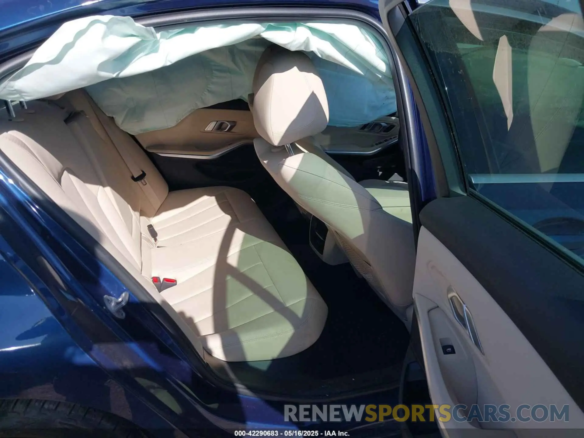 8 fotografías del automóvil dañado 3MW5R1J03M8B71429 BMW 330I 2021