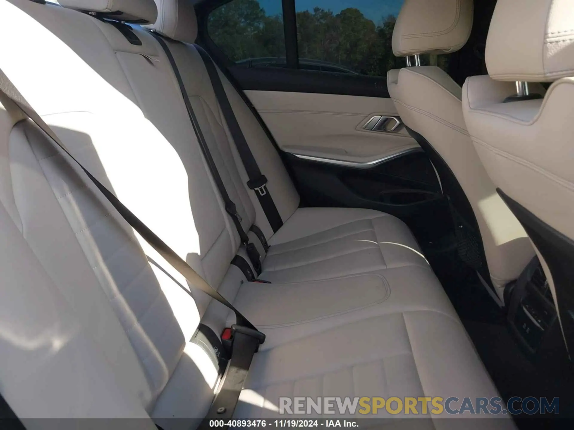 8 fotografías del automóvil dañado 3MW5R1J03M8B88196 BMW 330I 2021