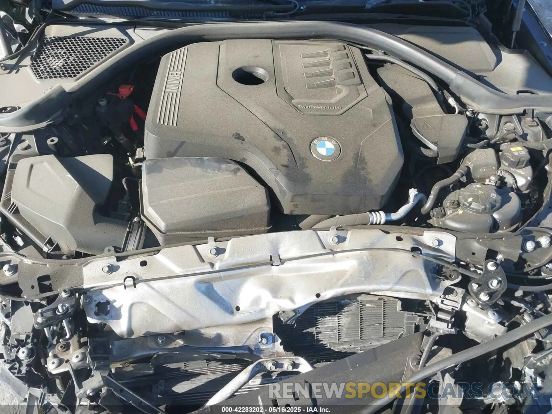 10 fotografías del automóvil dañado 3MW5R1J05M8B47164 BMW 330I 2021
