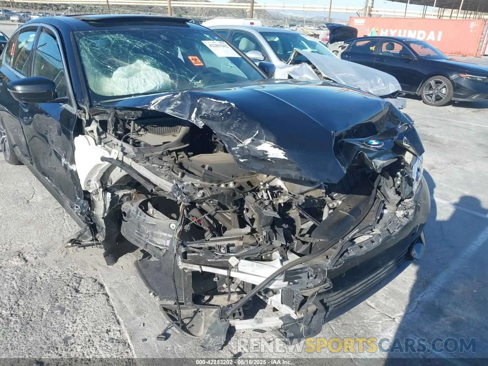 6 fotografías del automóvil dañado 3MW5R1J05M8B47164 BMW 330I 2021