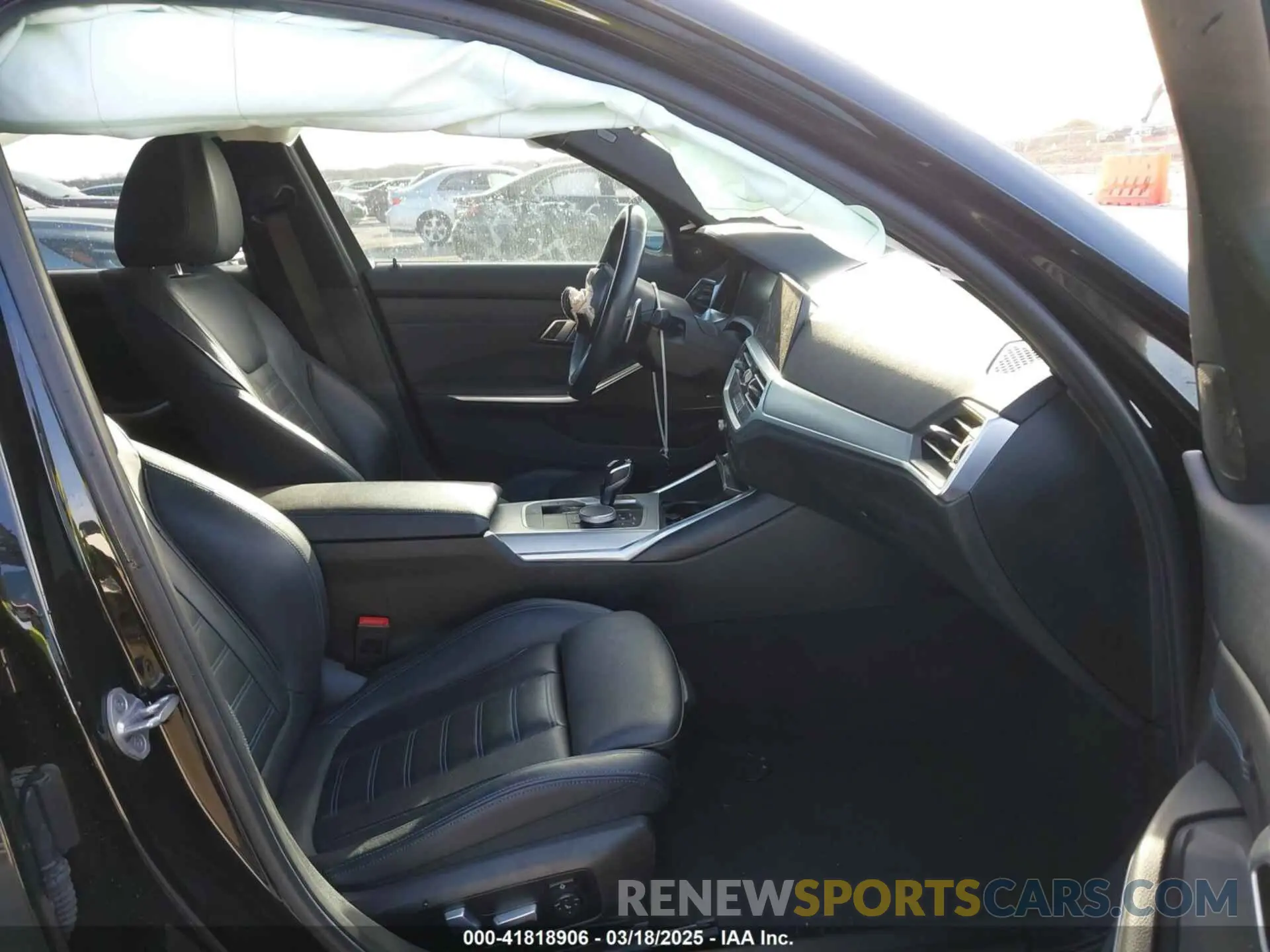 5 fotografías del automóvil dañado 3MW5R1J05M8B84800 BMW 330I 2021