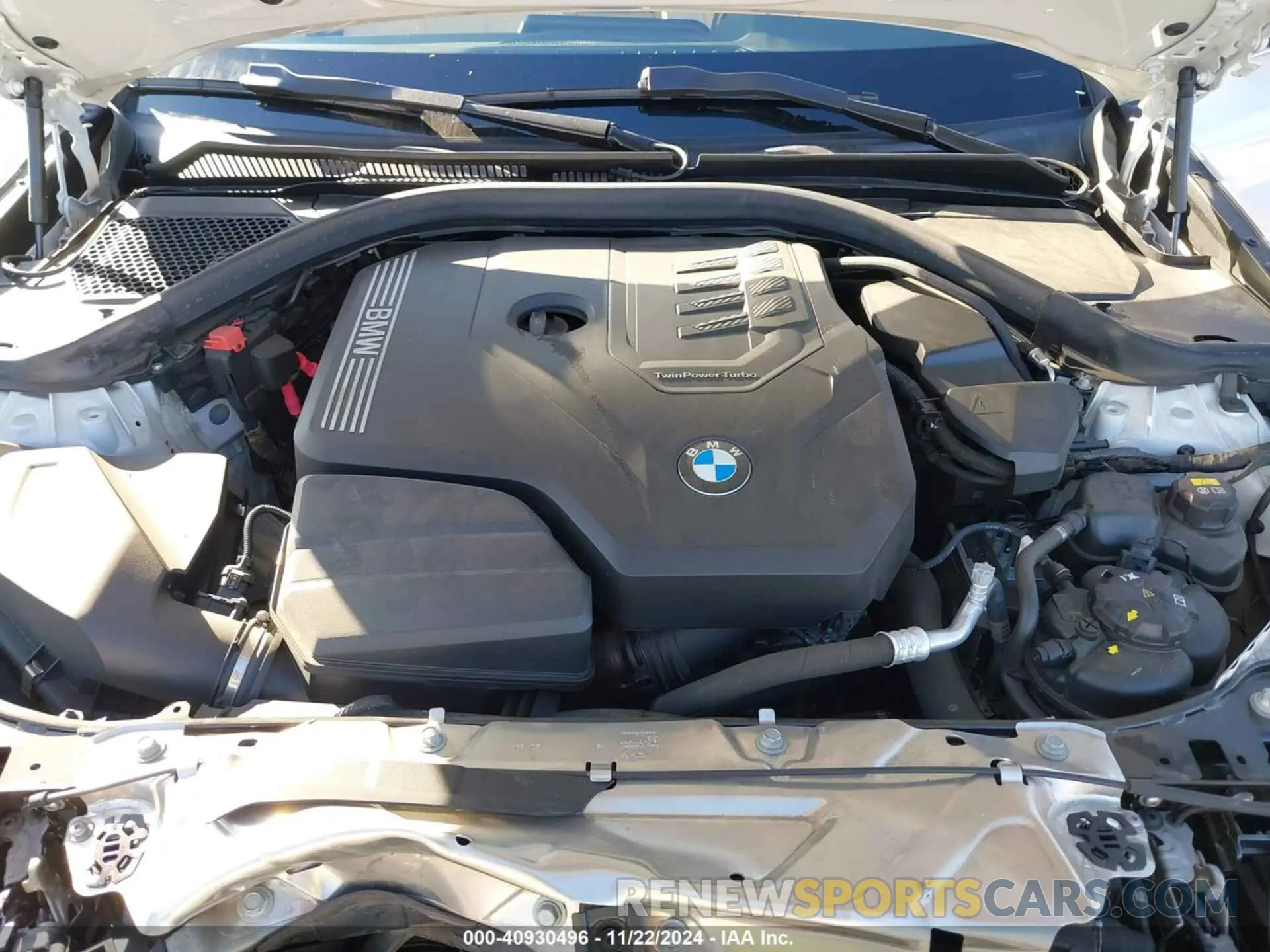 10 fotografías del automóvil dañado 3MW5R1J05M8B87468 BMW 330I 2021