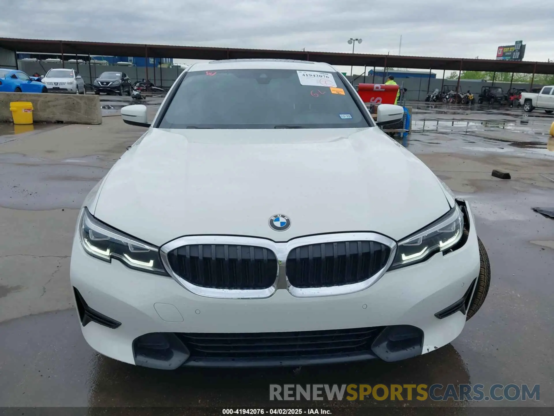 13 fotografías del automóvil dañado 3MW5R1J06M8B90668 BMW 330I 2021