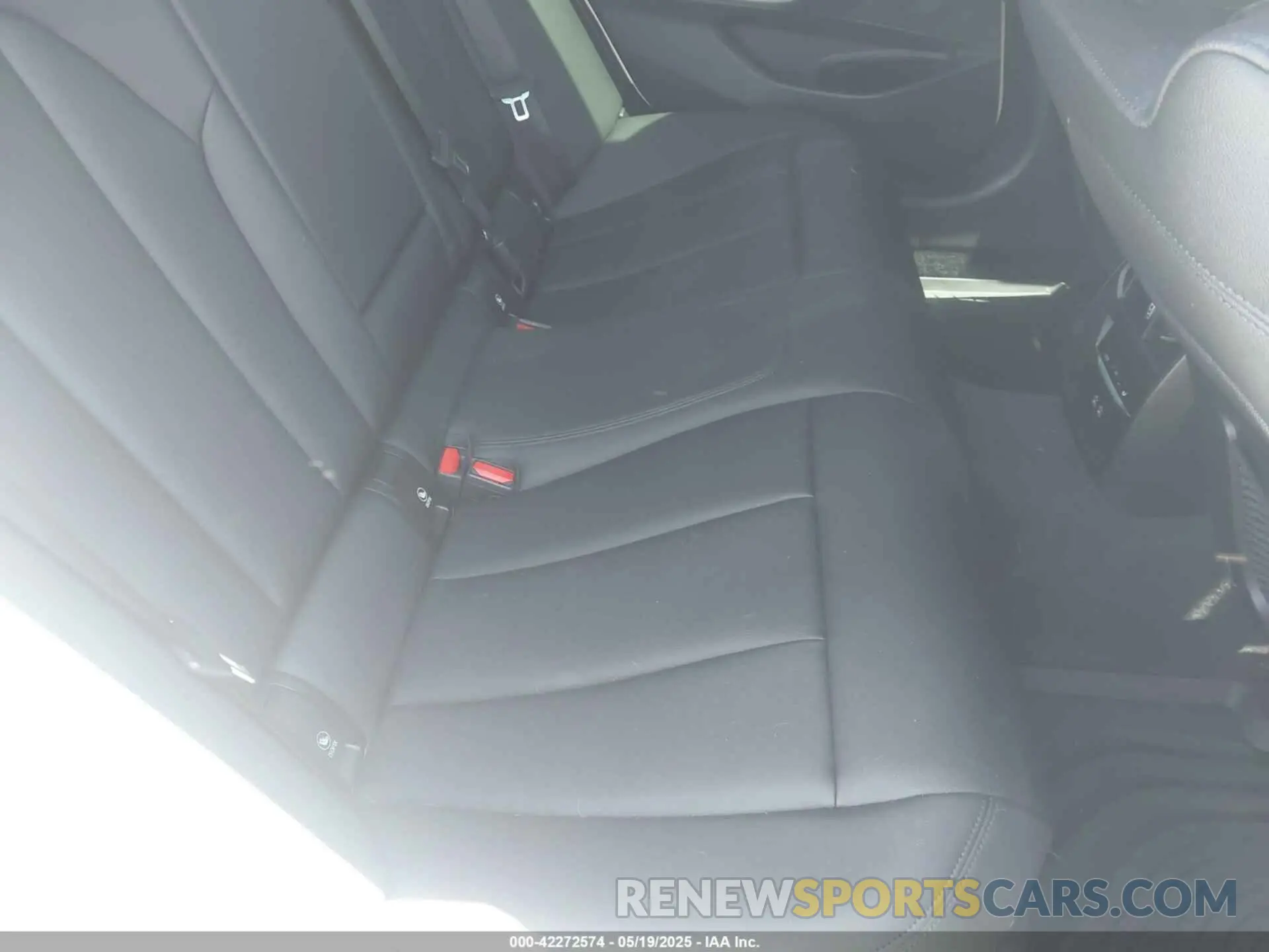 8 fotografías del automóvil dañado 3MW5R1J07M8C10703 BMW 330I 2021