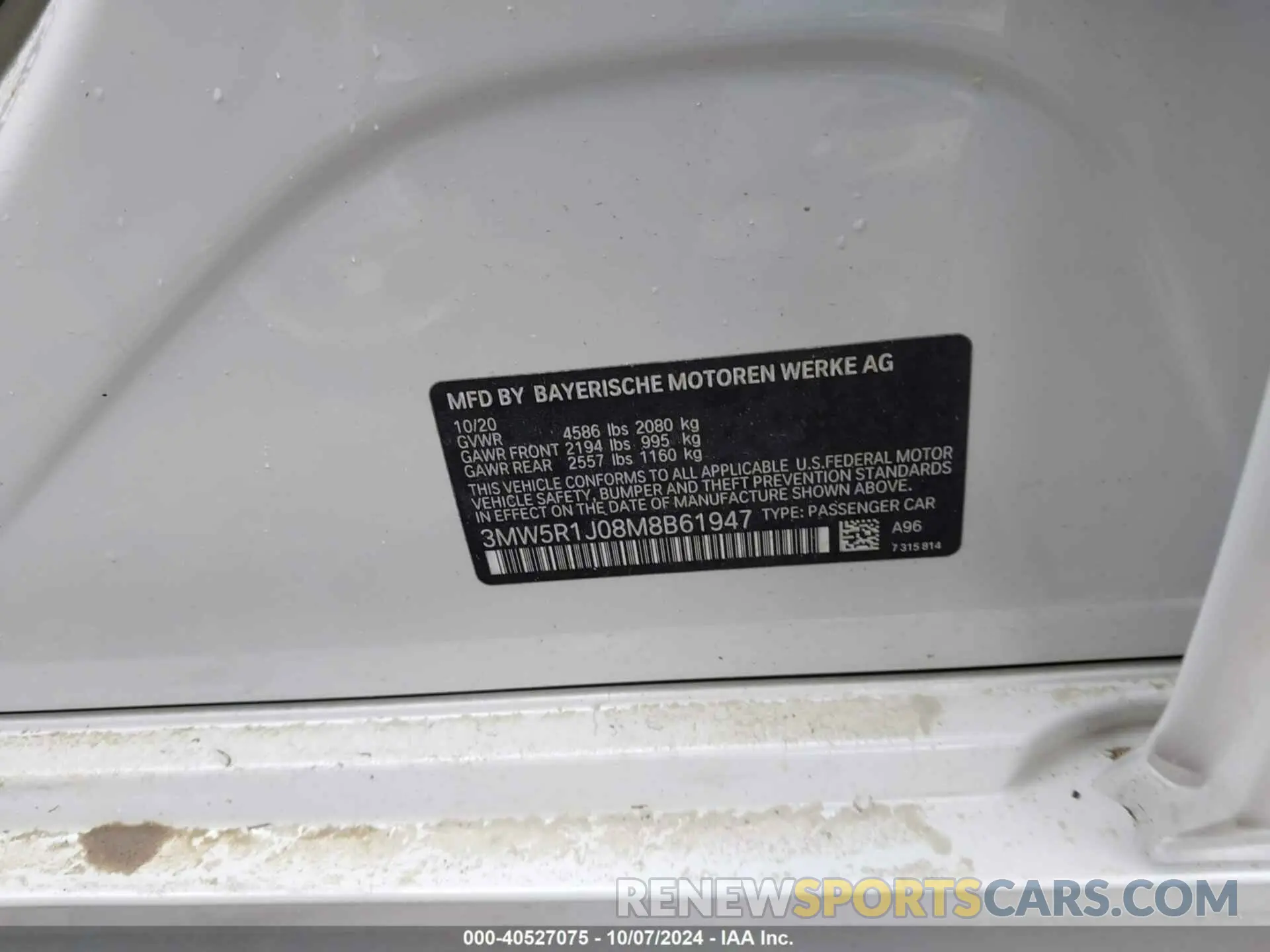 9 fotografías del automóvil dañado 3MW5R1J08M8B61947 BMW 330I 2021