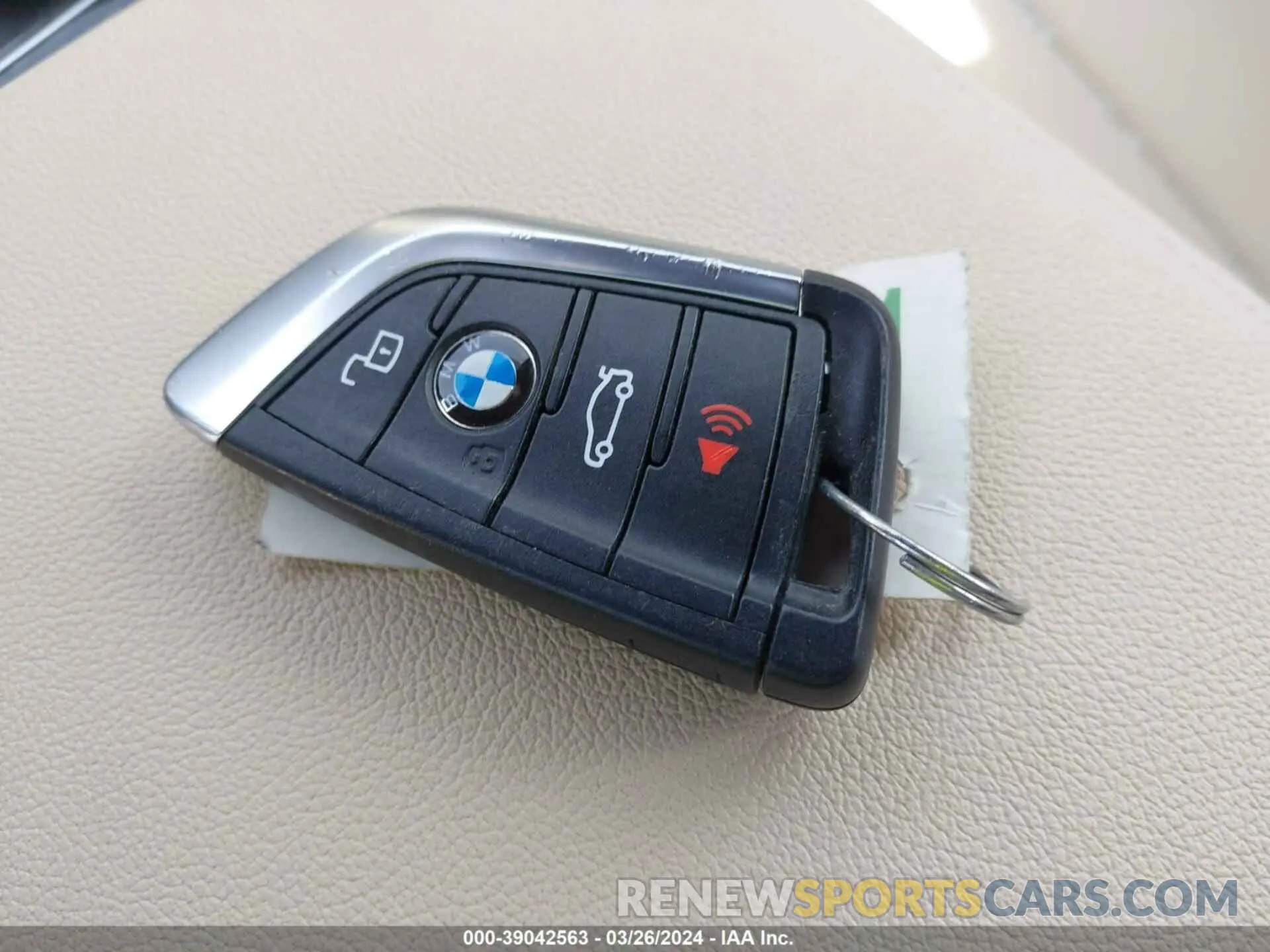 11 fotografías del automóvil dañado 3MW5R1J08M8B69580 BMW 330I 2021