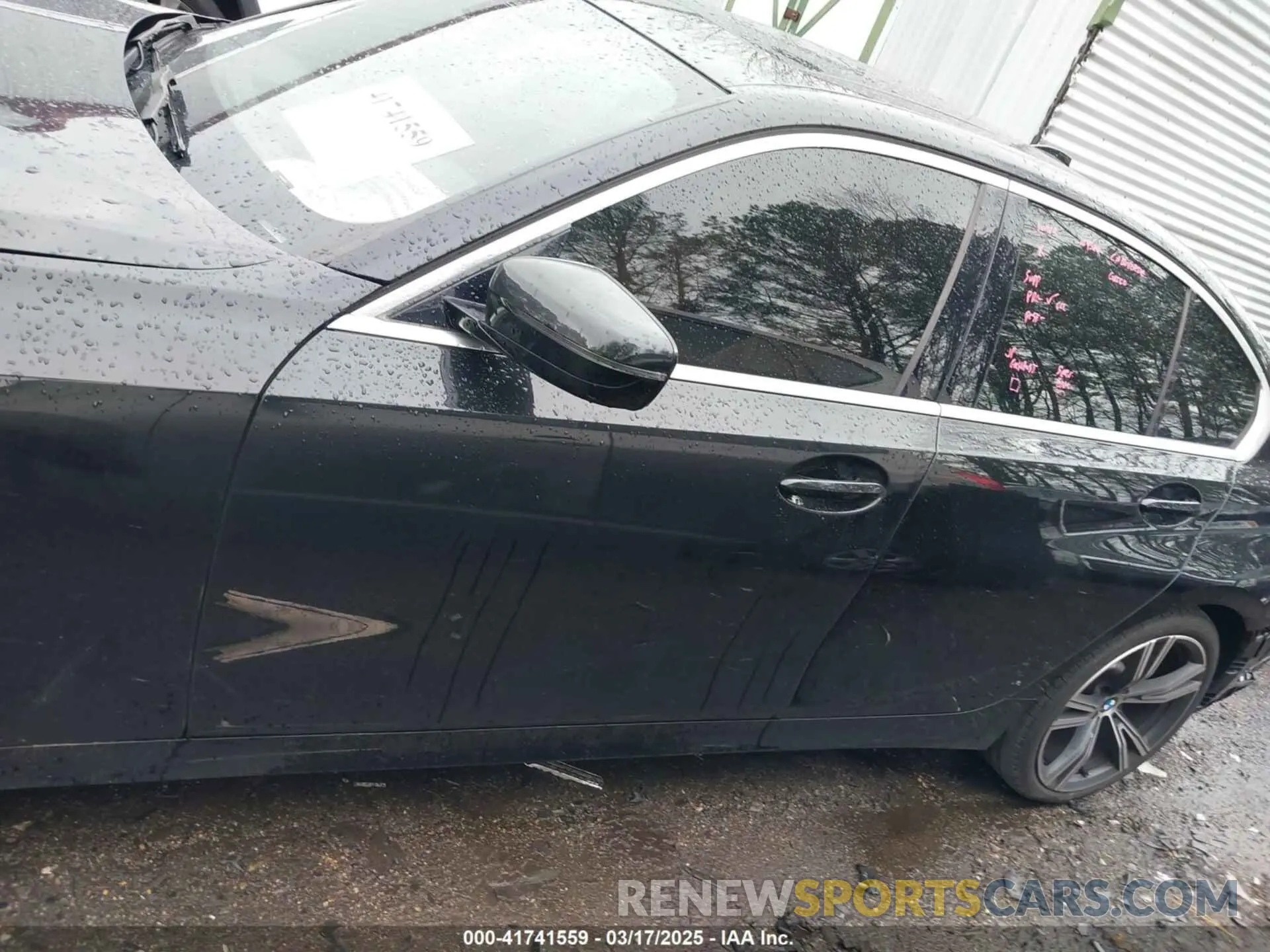 14 fotografías del automóvil dañado 3MW5R1J08M8B98335 BMW 330I 2021