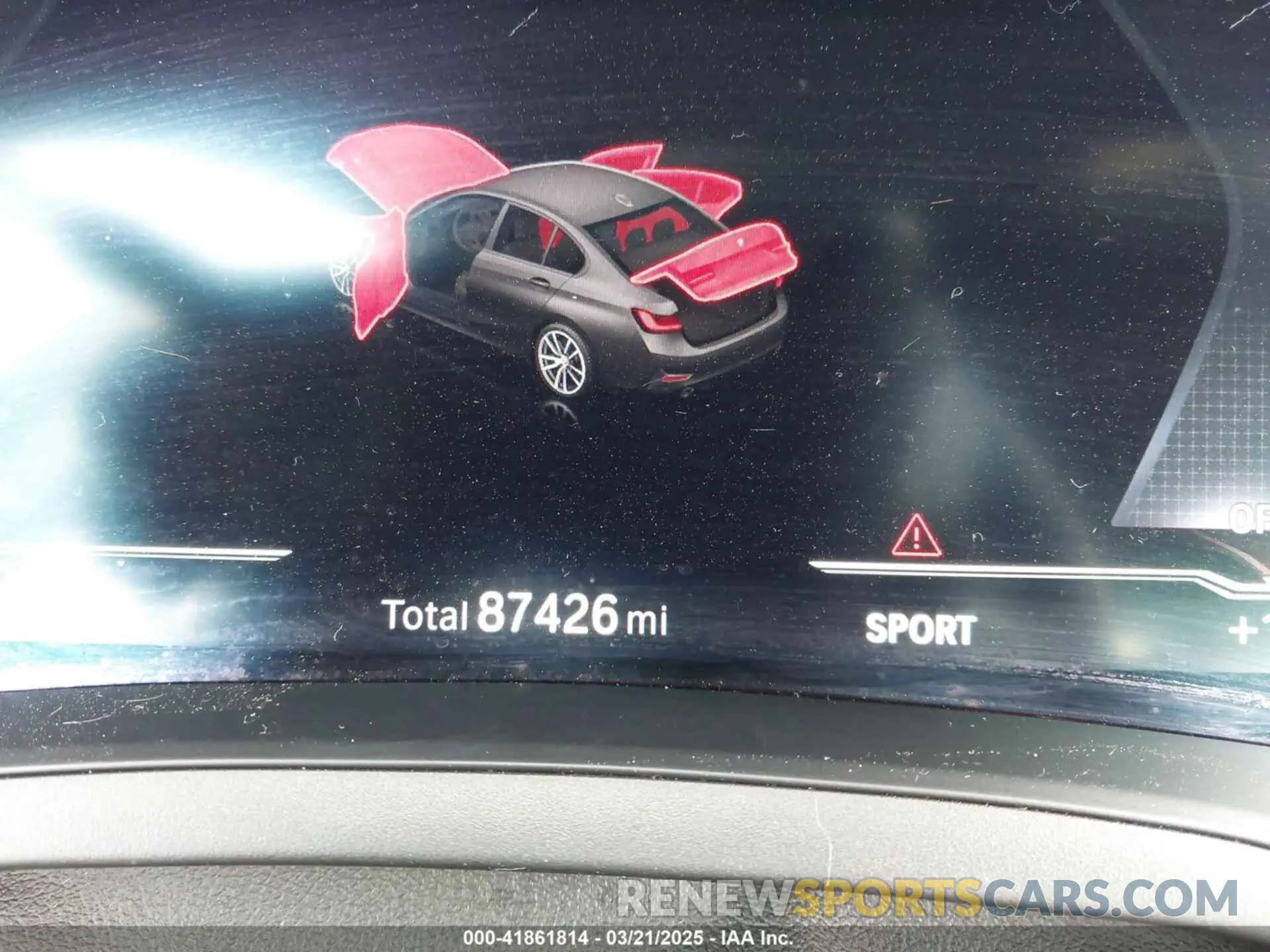 15 fotografías del automóvil dañado 3MW5R1J08M8C07261 BMW 330I 2021