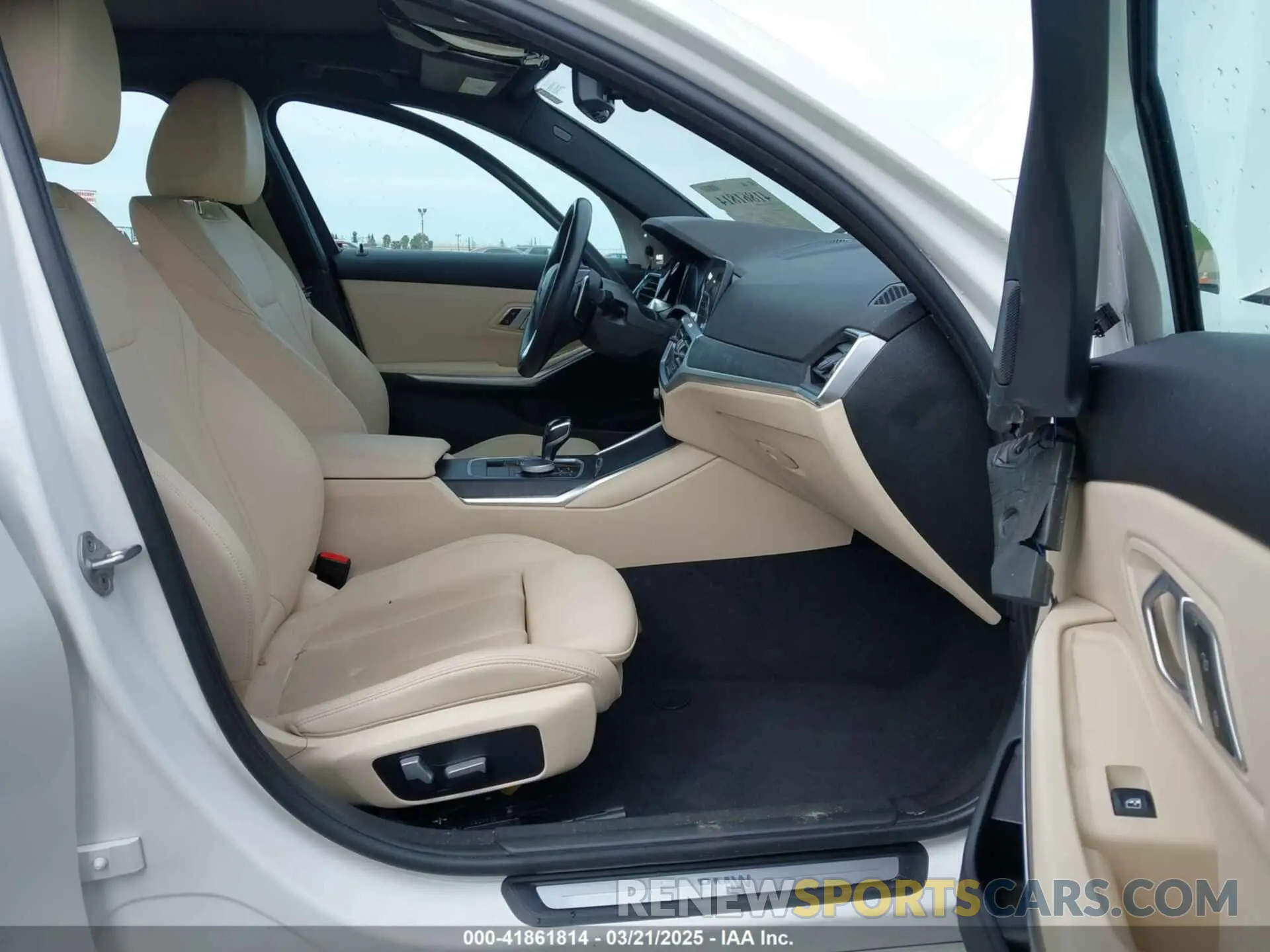 5 fotografías del automóvil dañado 3MW5R1J08M8C07261 BMW 330I 2021