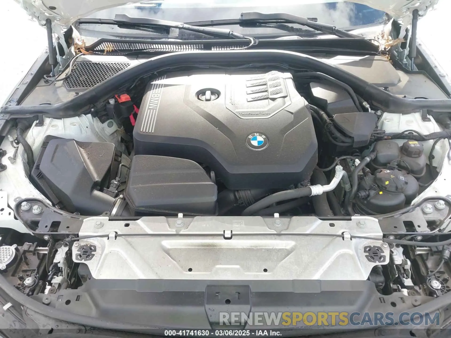 10 fotografías del automóvil dañado 3MW5R1J09M8C03543 BMW 330I 2021