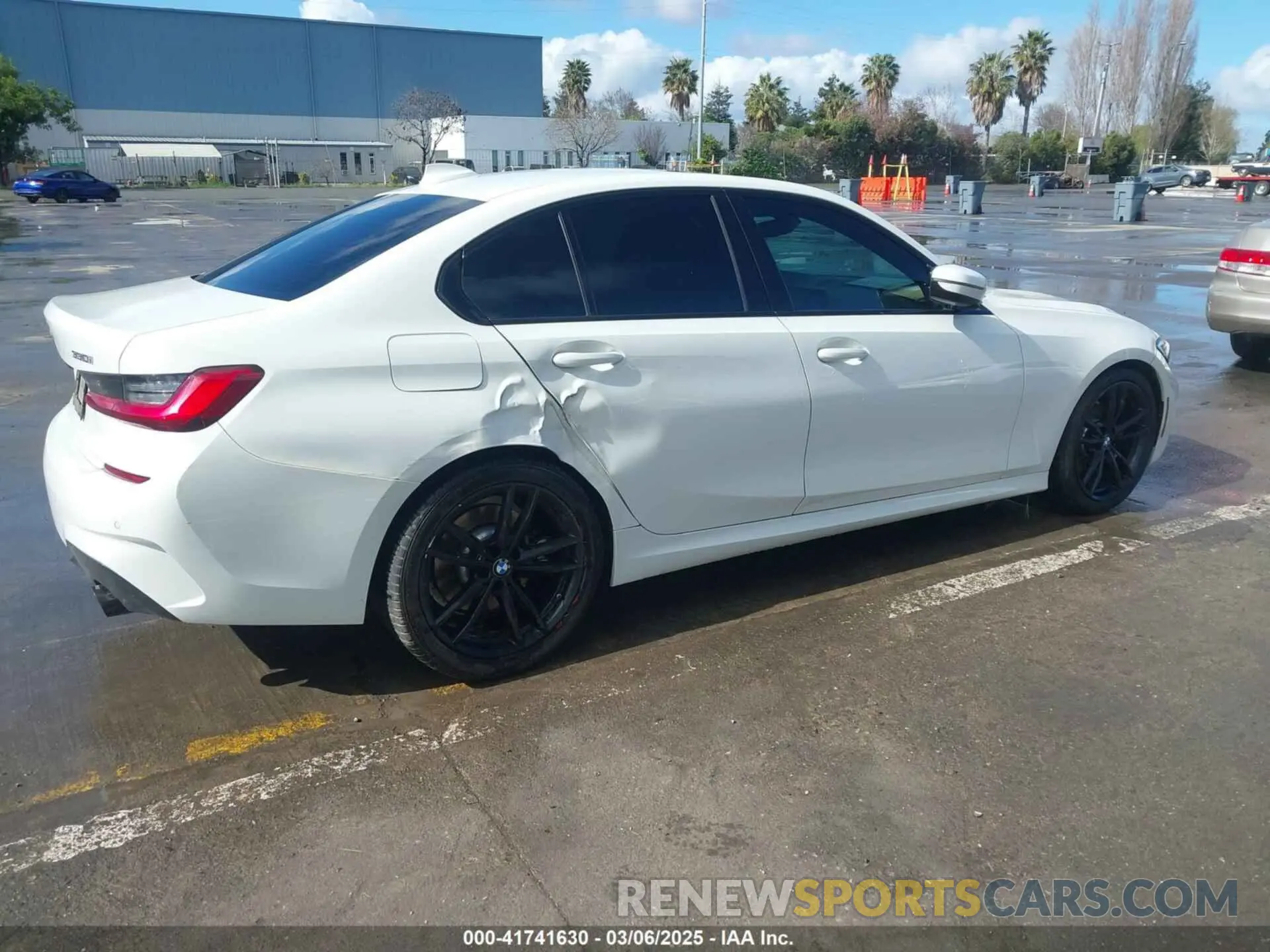 4 fotografías del automóvil dañado 3MW5R1J09M8C03543 BMW 330I 2021