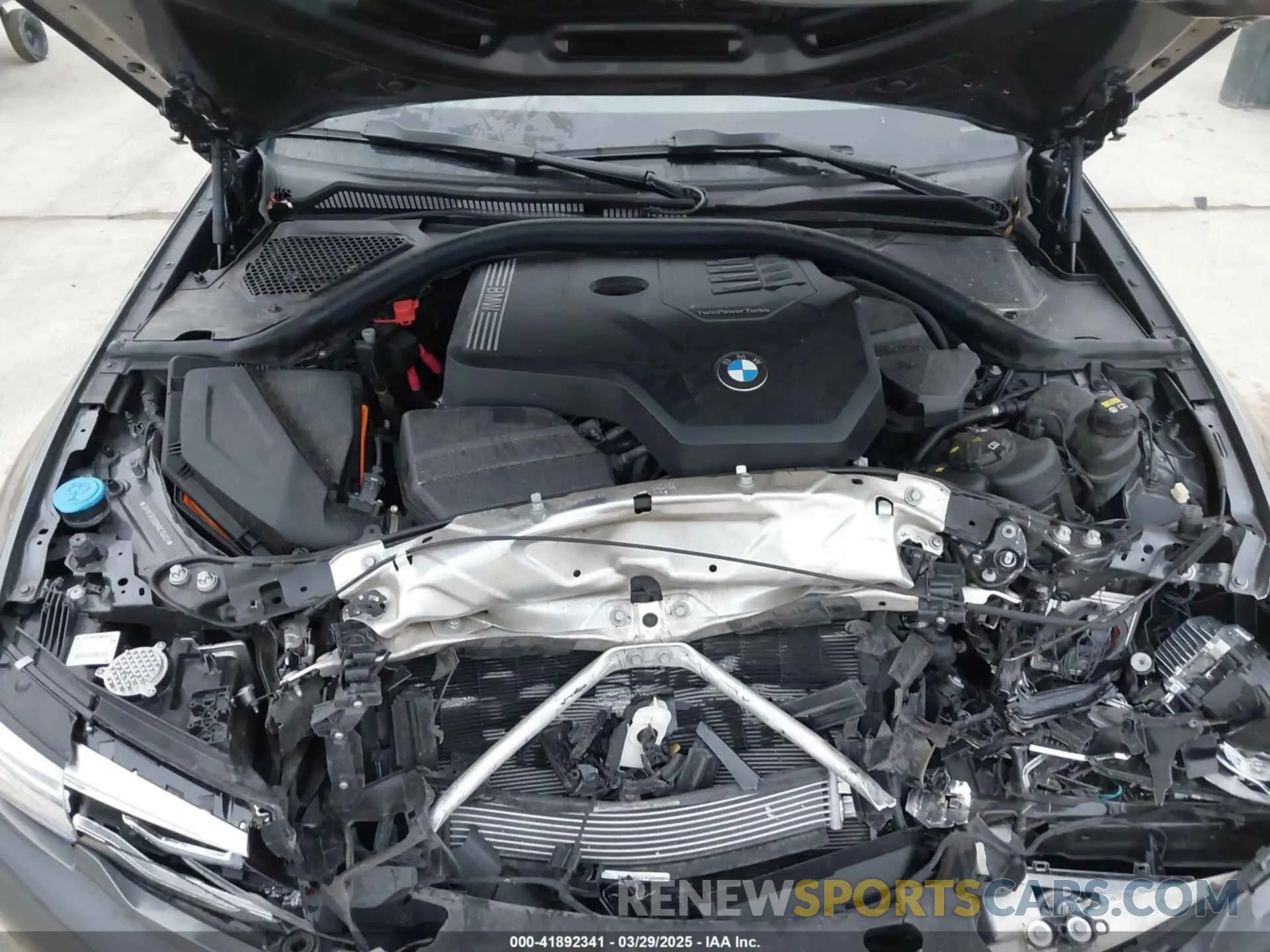 10 fotografías del automóvil dañado 3MW5R1J09M8C15403 BMW 330I 2021