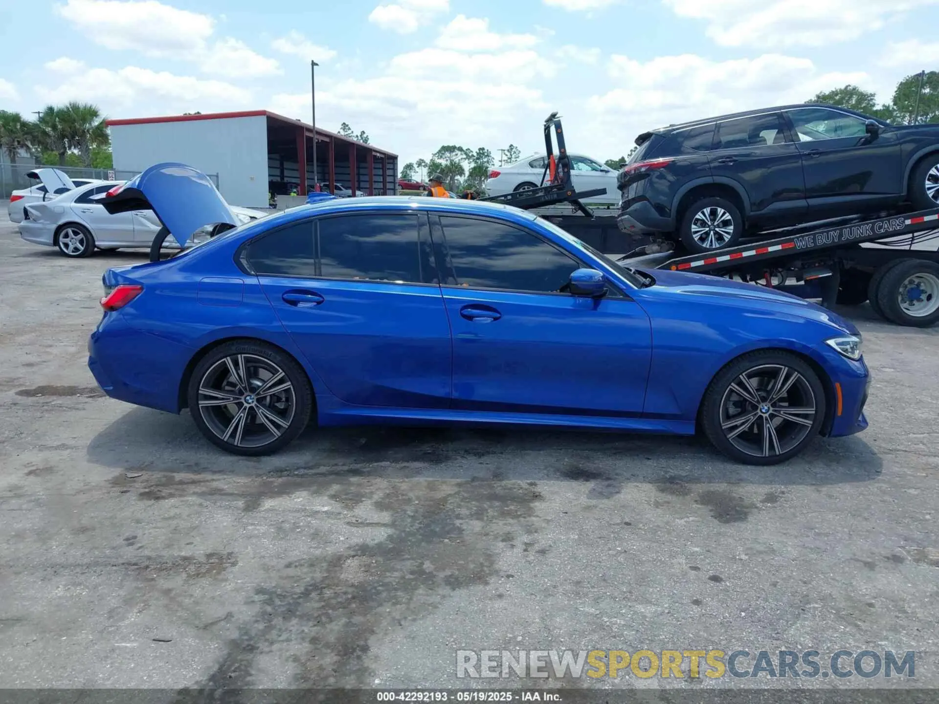 13 fotografías del automóvil dañado 3MW5R1J0XM8B54157 BMW 330I 2021