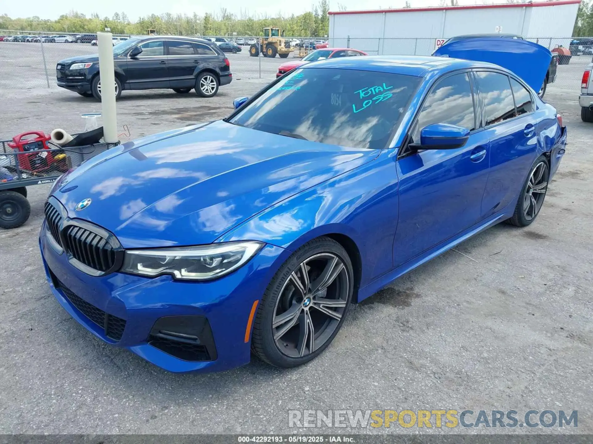 2 fotografías del automóvil dañado 3MW5R1J0XM8B54157 BMW 330I 2021