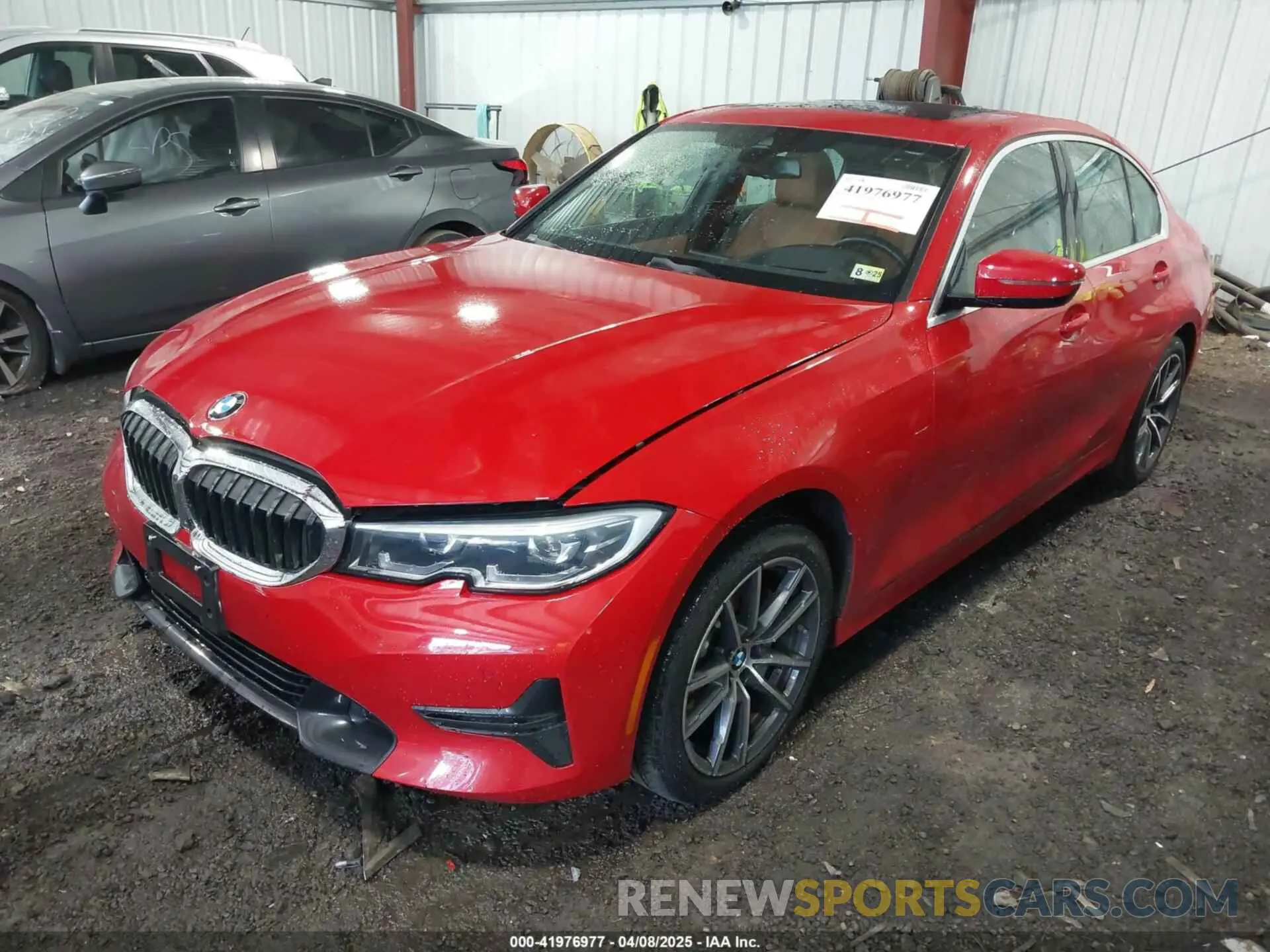 2 fotografías del automóvil dañado 3MW5R7J01M8C03295 BMW 330I 2021