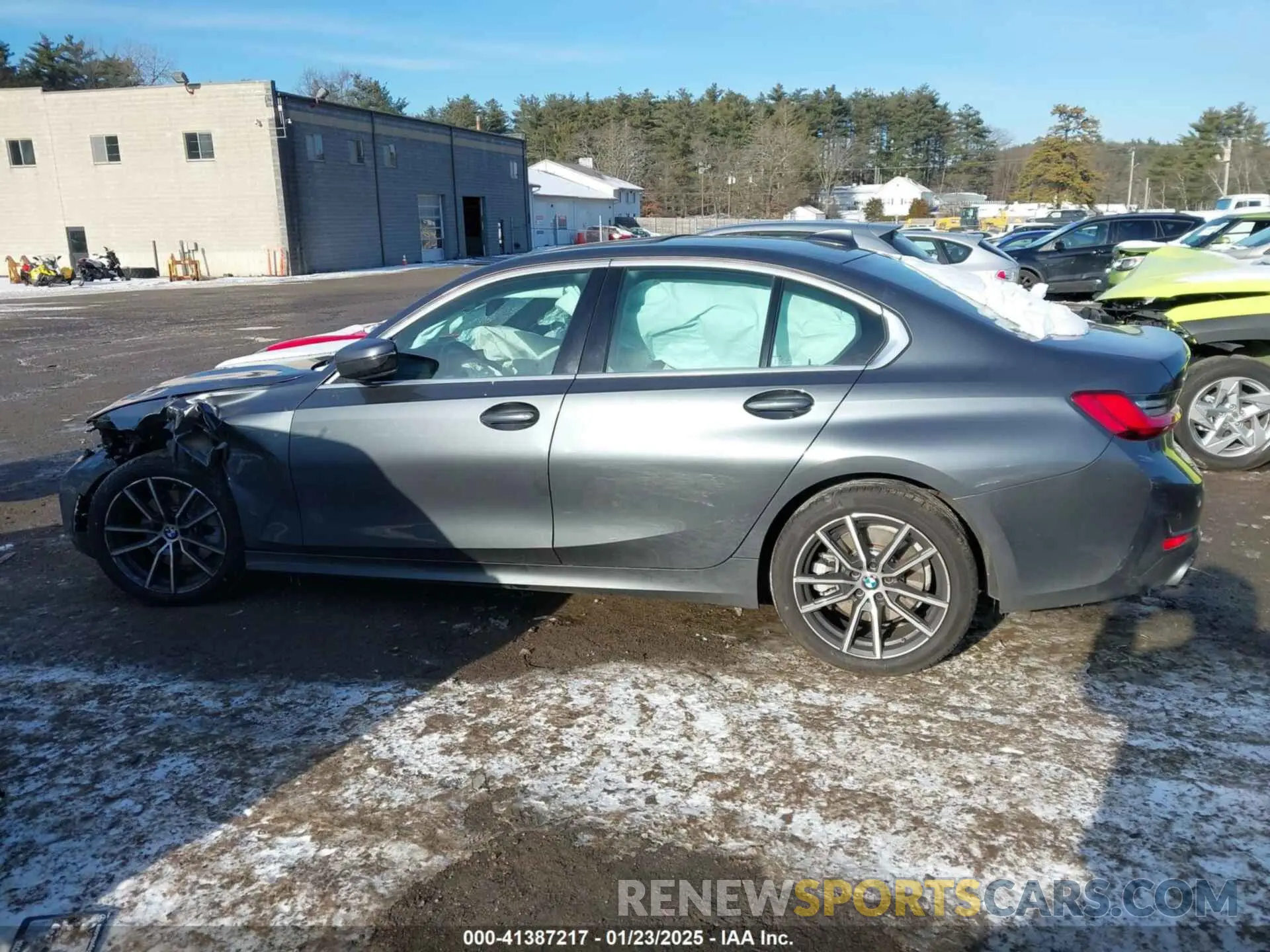 14 fotografías del automóvil dañado 3MW5R7J02M8C21224 BMW 330I 2021