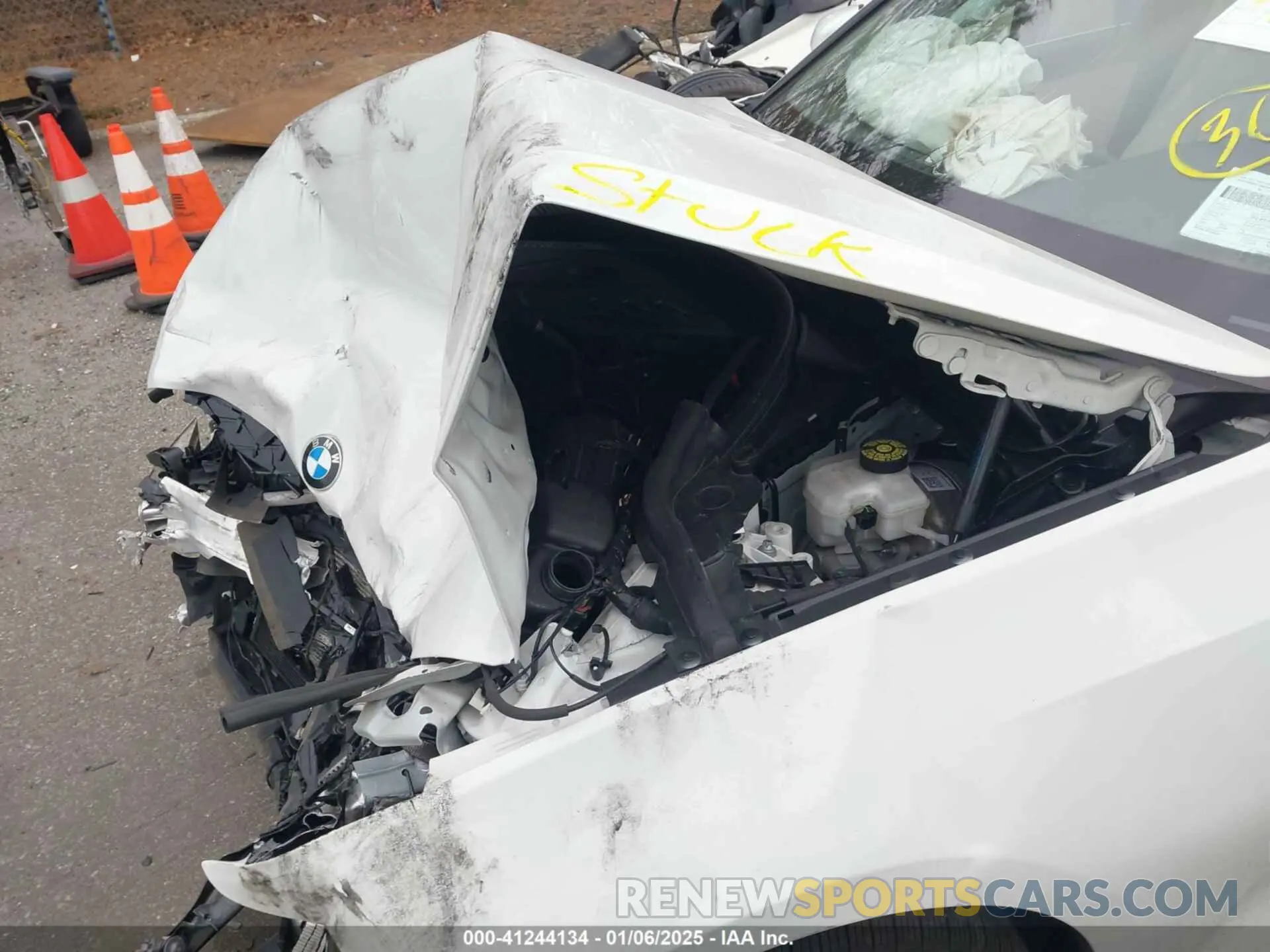 10 fotografías del automóvil dañado 3MW5R7J03M8B65004 BMW 330I 2021
