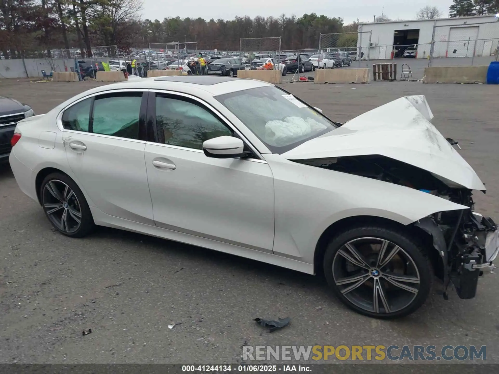 12 fotografías del automóvil dañado 3MW5R7J03M8B65004 BMW 330I 2021