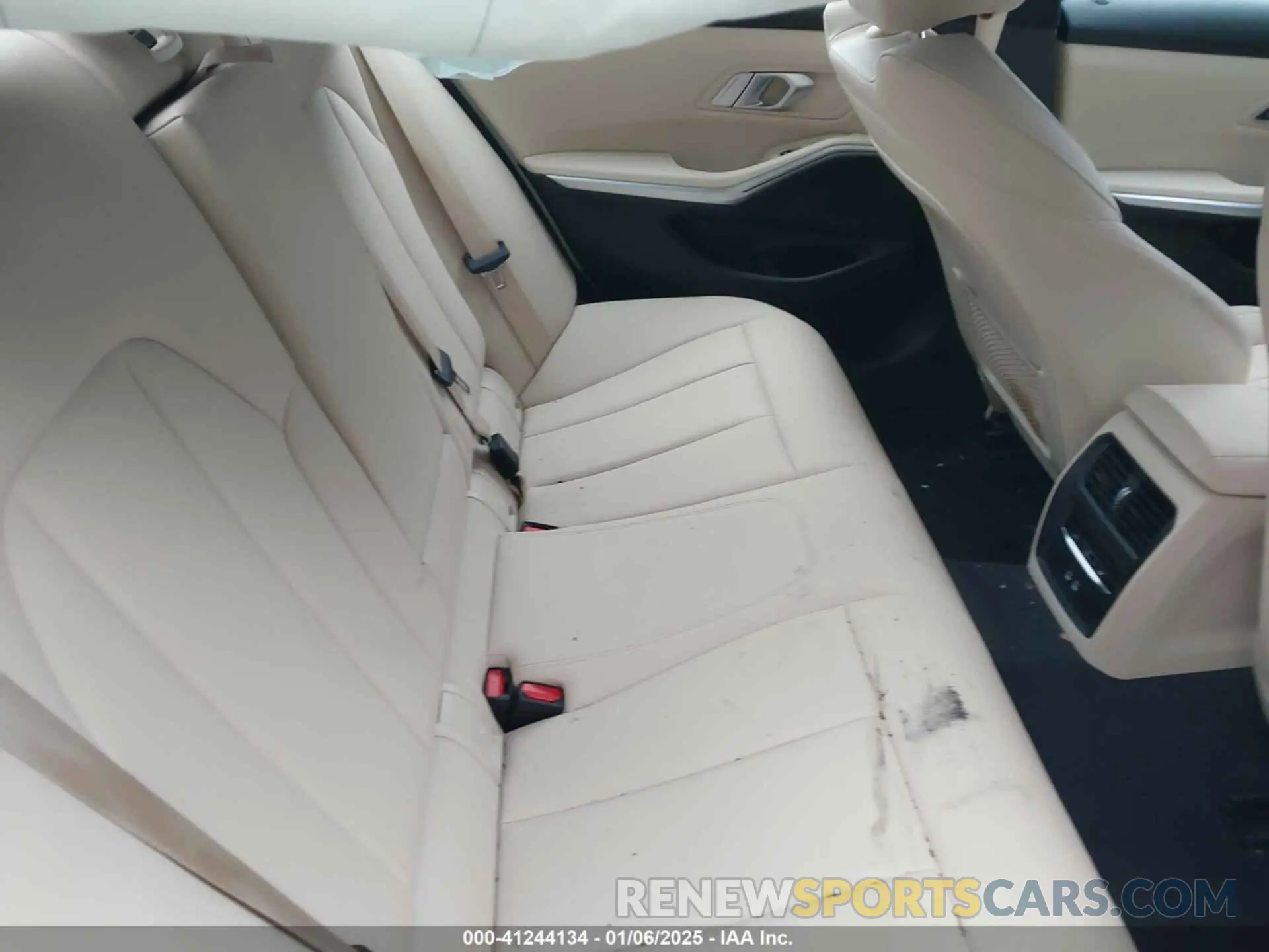 8 fotografías del automóvil dañado 3MW5R7J03M8B65004 BMW 330I 2021
