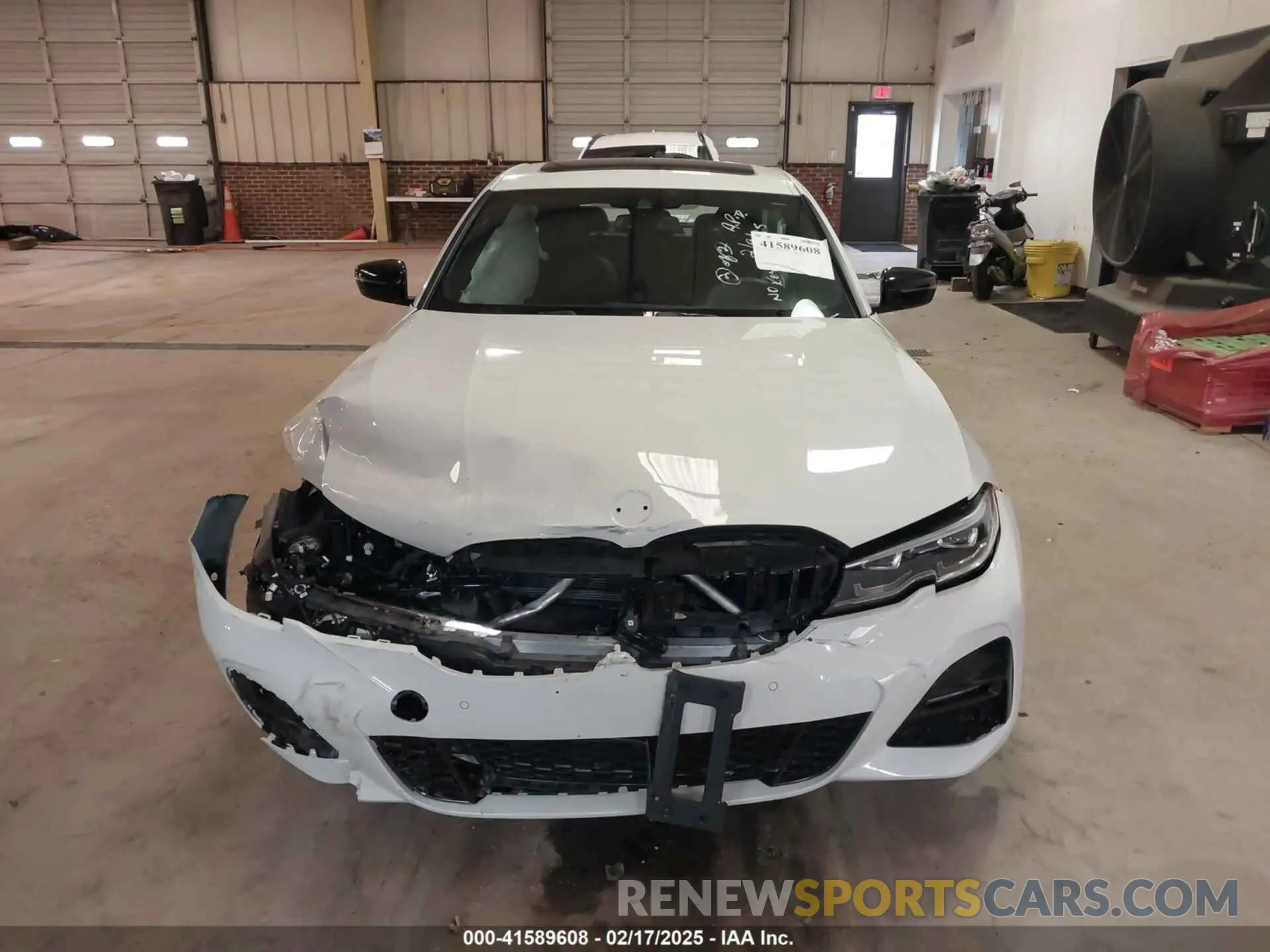 13 fotografías del automóvil dañado 3MW5R7J03M8C00737 BMW 330I 2021