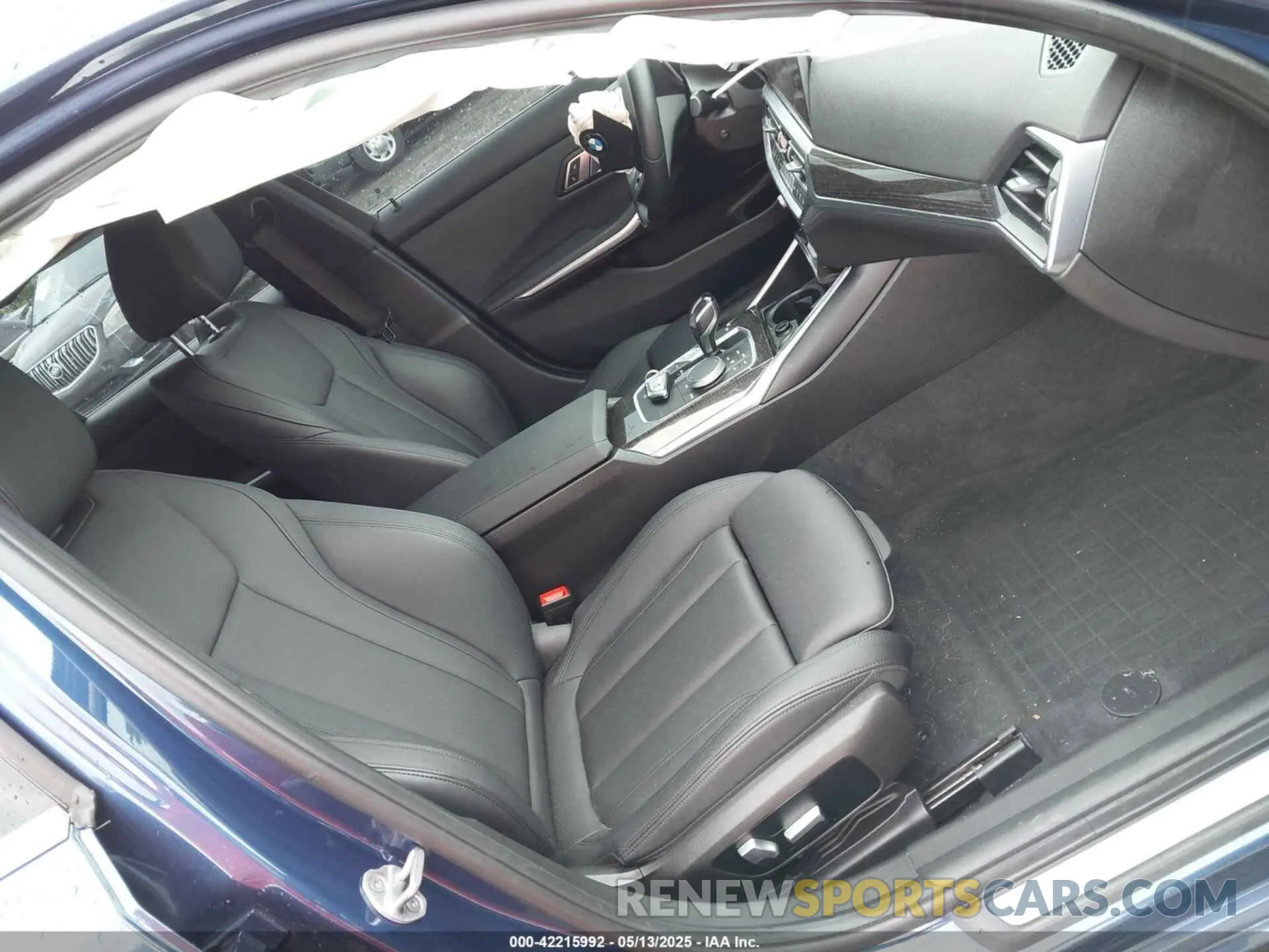 5 fotografías del automóvil dañado 3MW5R7J04M8B97542 BMW 330I 2021