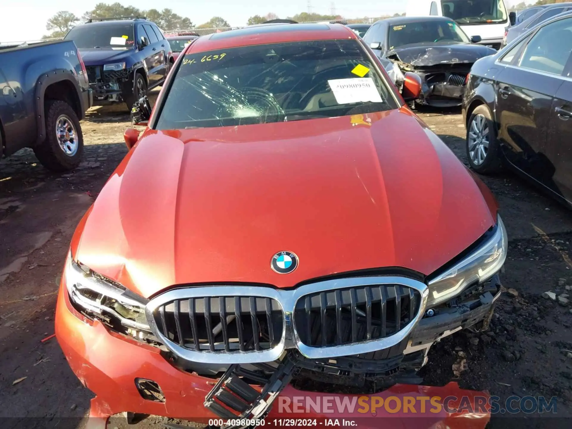 12 fotografías del automóvil dañado 3MW5R7J06M8B48407 BMW 330I 2021