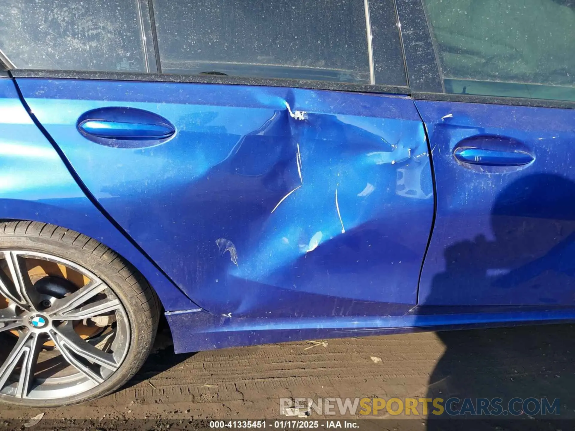 18 fotografías del automóvil dañado 3MW5R7J06M8C01994 BMW 330I 2021