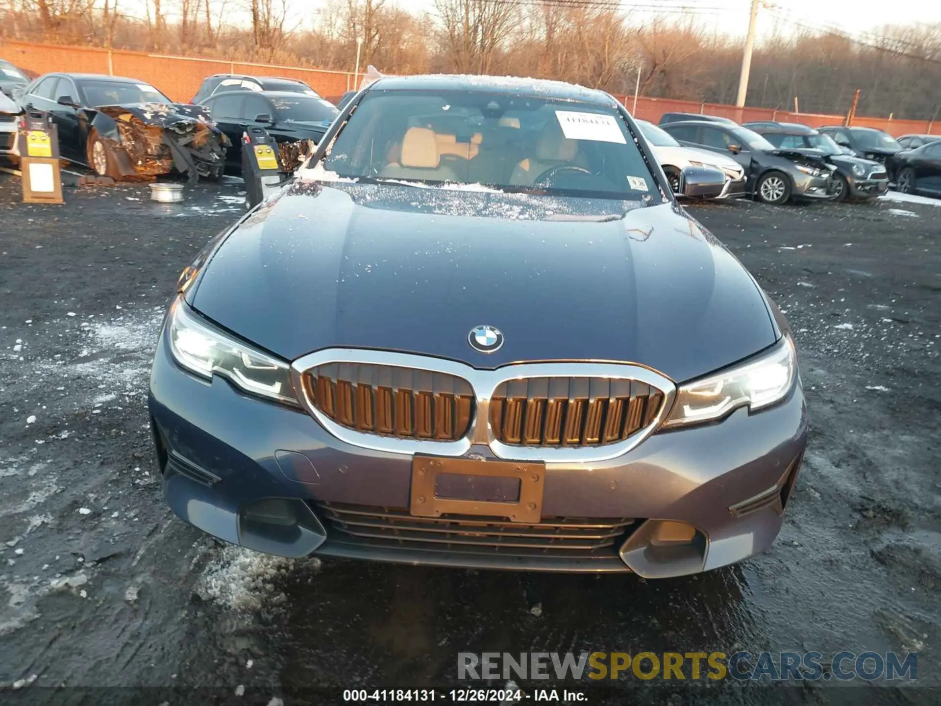12 fotografías del automóvil dañado 3MW5R7J07M8C10185 BMW 330I 2021
