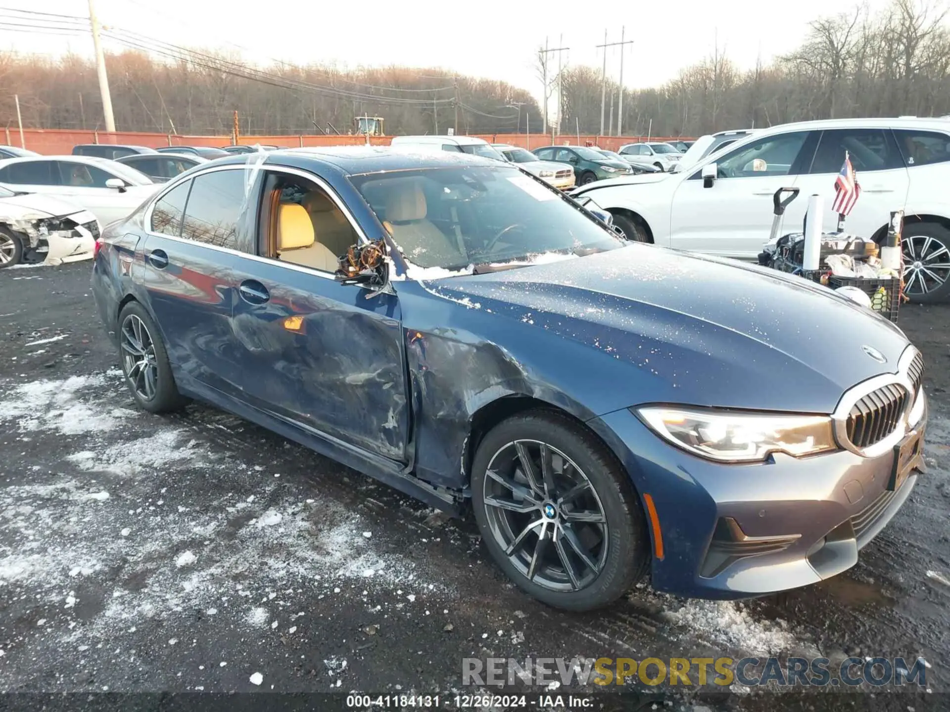 17 fotografías del automóvil dañado 3MW5R7J07M8C10185 BMW 330I 2021