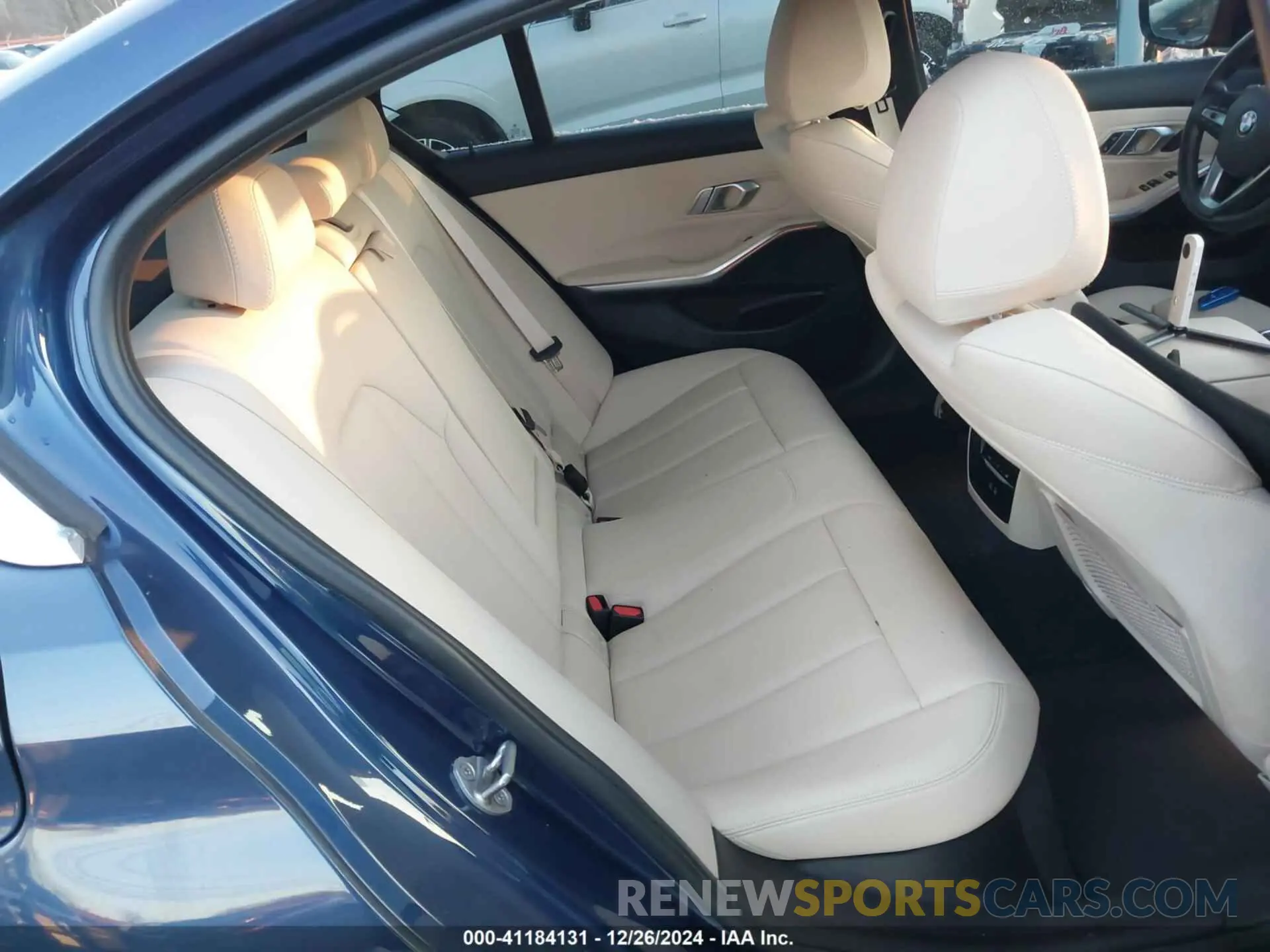 8 fotografías del automóvil dañado 3MW5R7J07M8C10185 BMW 330I 2021