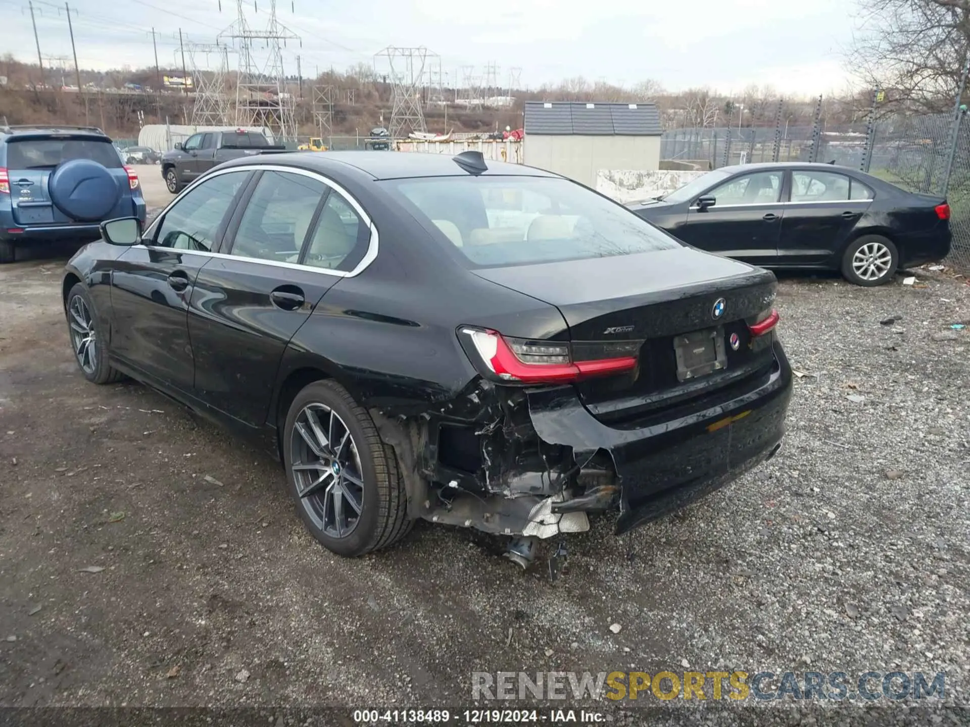 6 fotografías del automóvil dañado 3MW5R7J08M8B64253 BMW 330I 2021